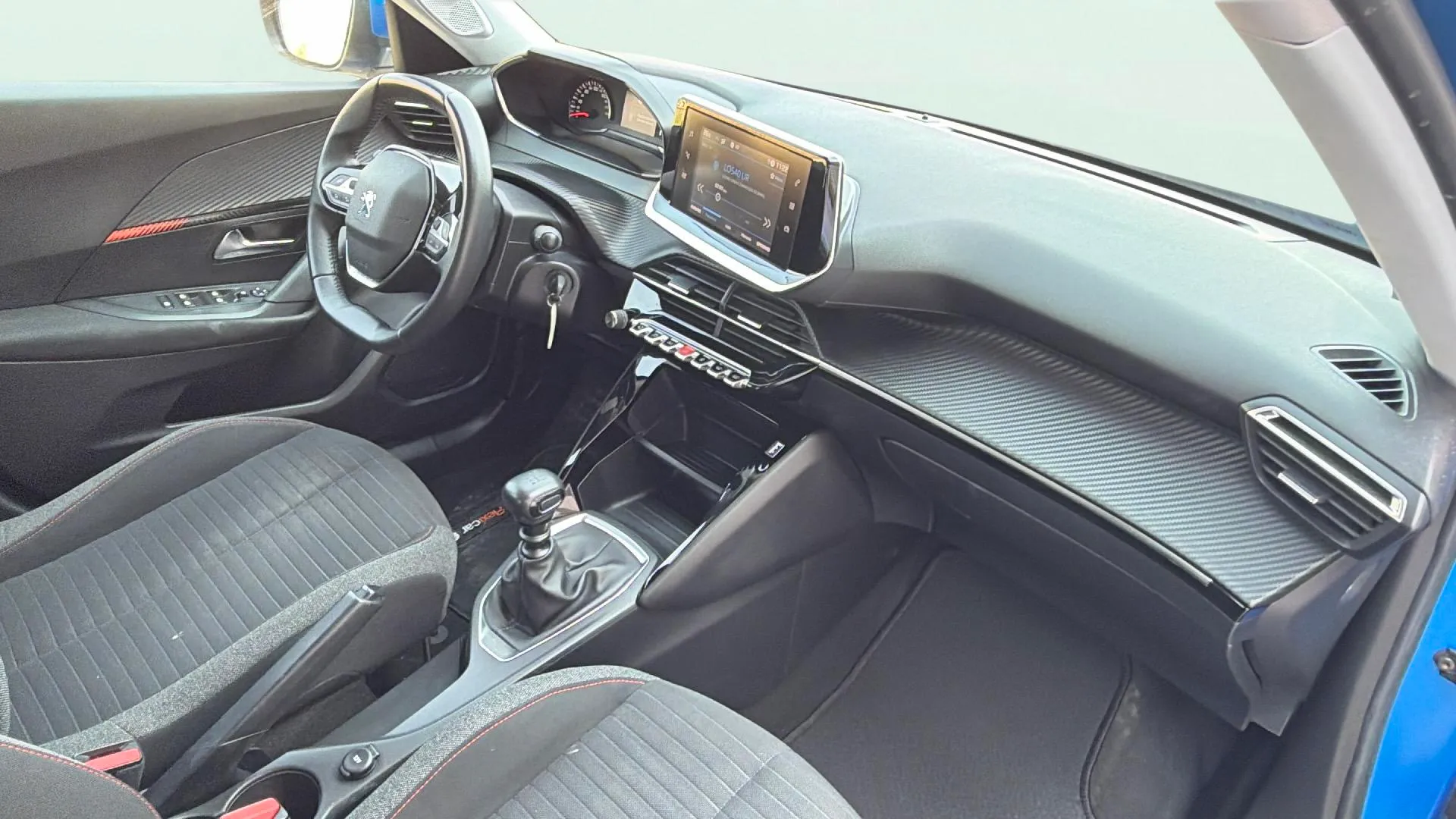 Peugeot 2008 Active Pack PureTech 100 BVM6 - foto 9