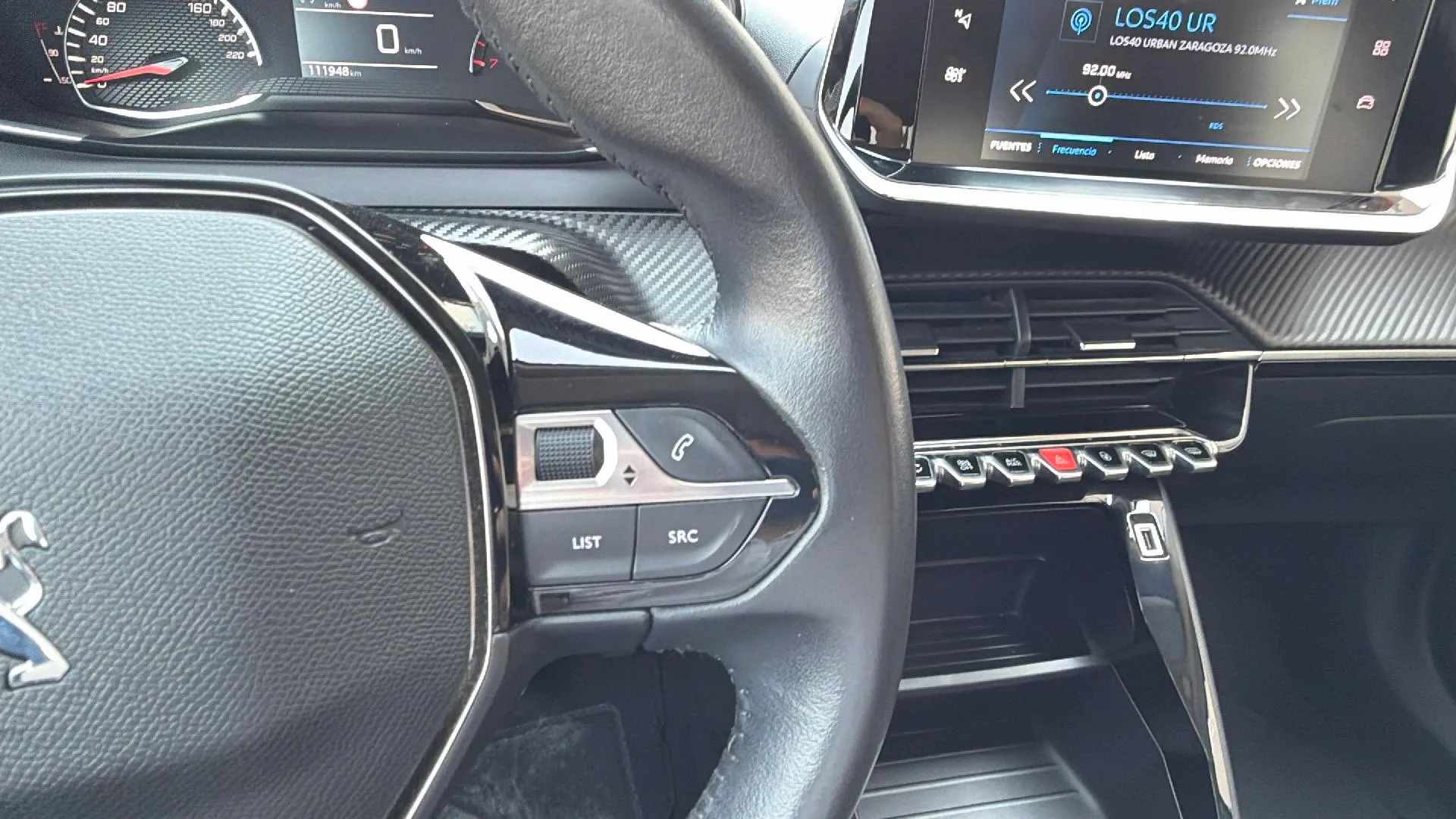 Peugeot 2008 Active Pack PureTech 100 BVM6 - foto 16