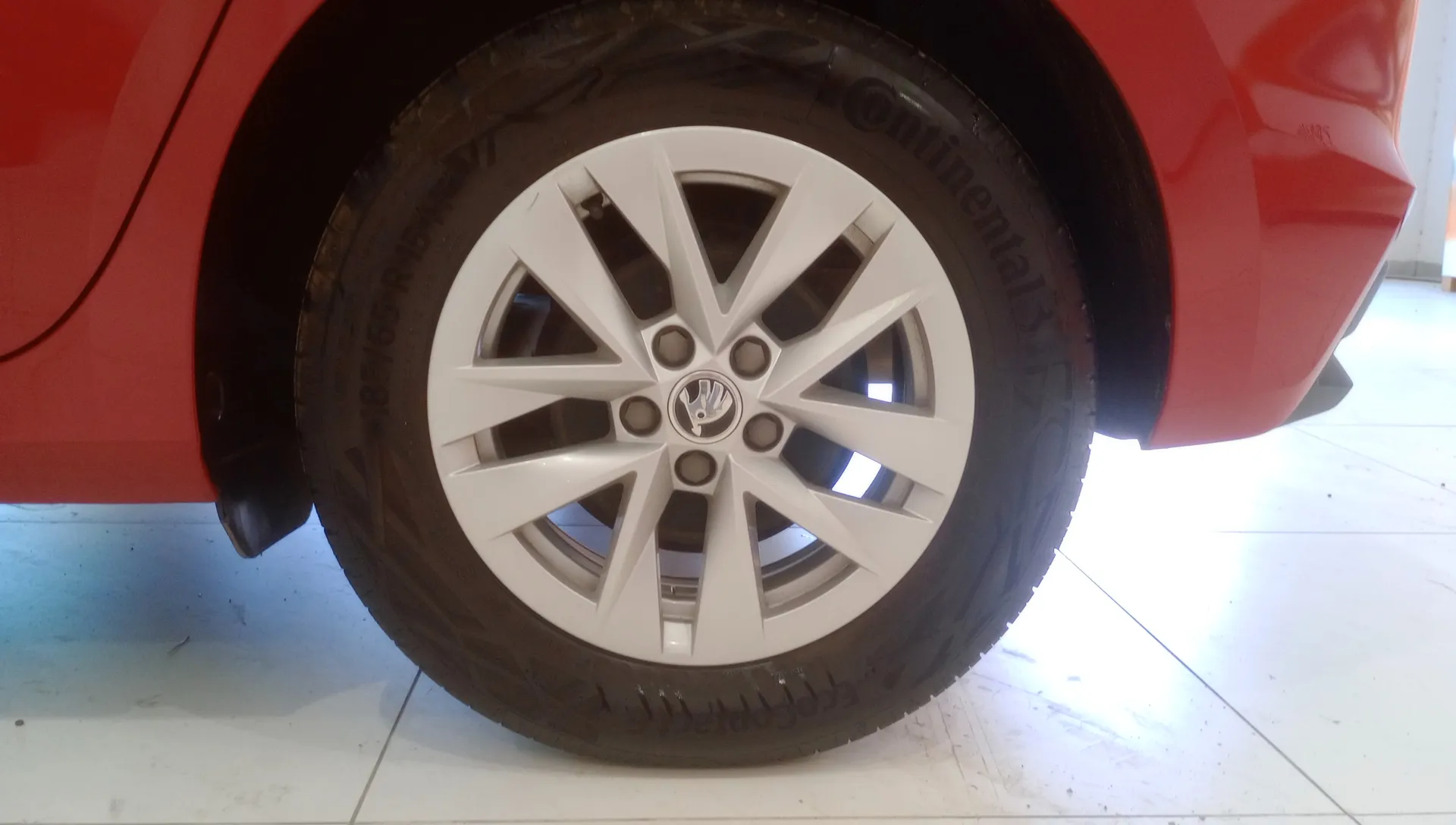 Škoda Fabia 1.0 TSI Selection - foto 6