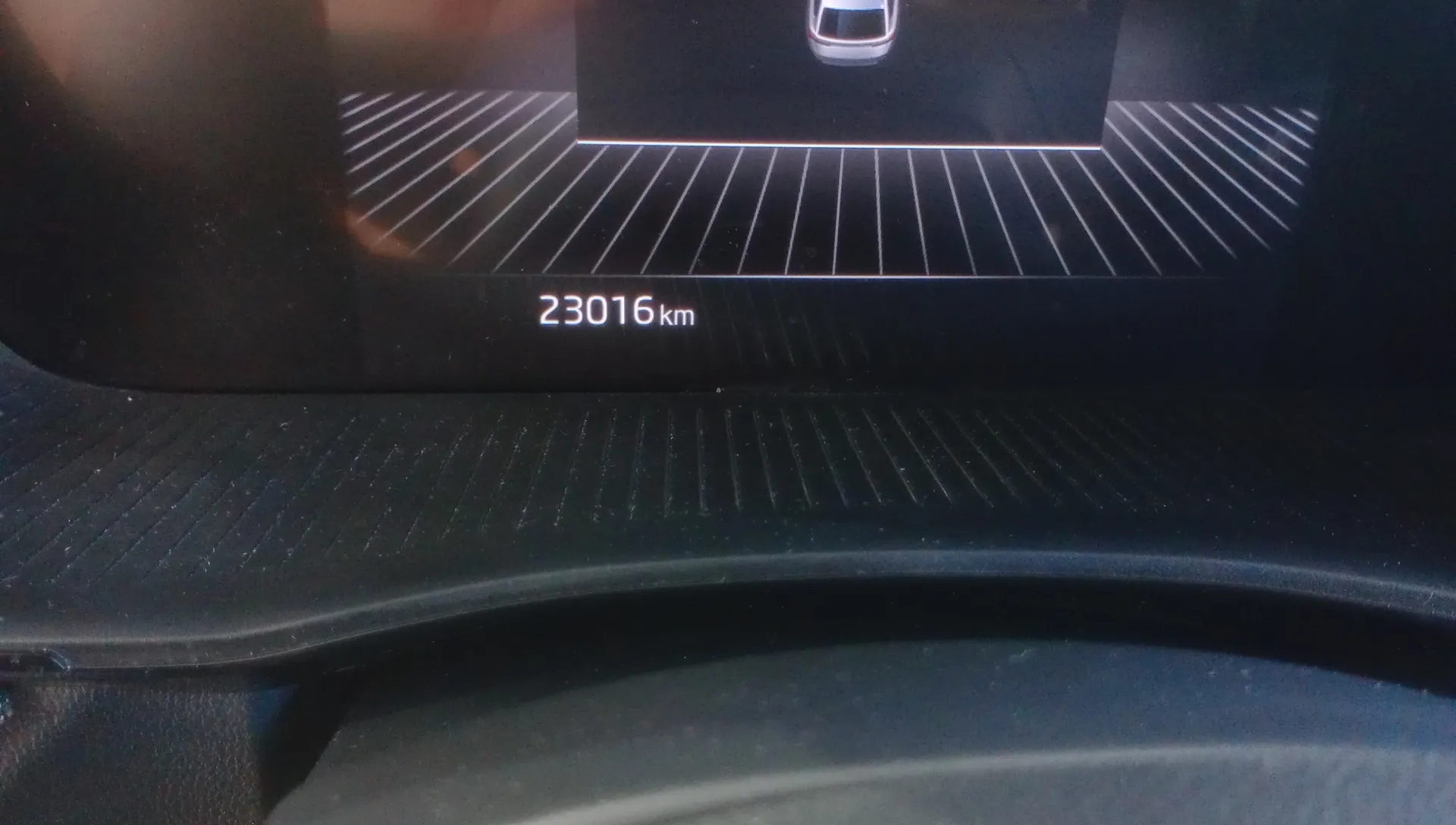 Škoda Fabia 1.0 TSI Selection - foto 14