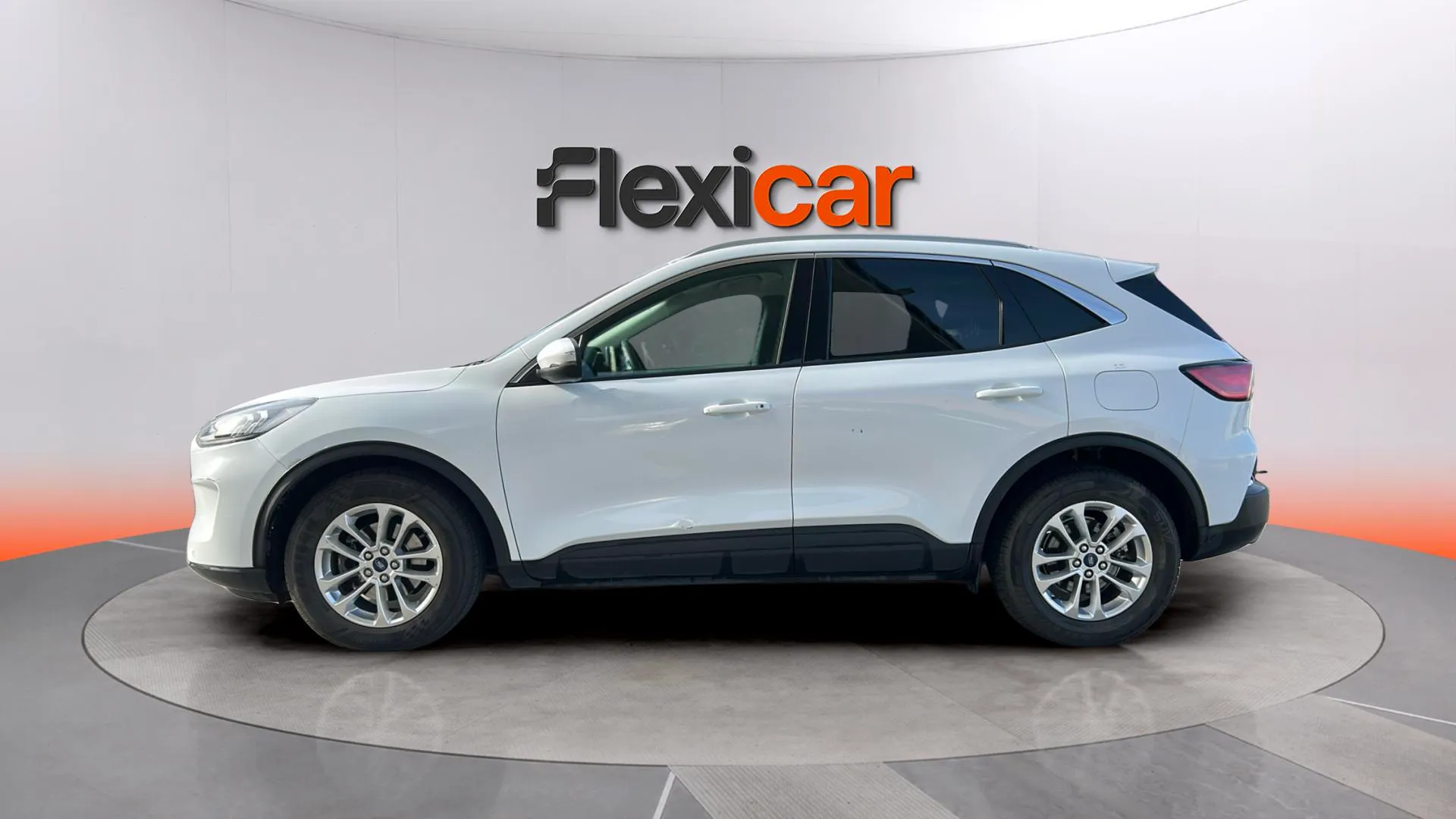 Ford Kuga Titanium 1.5T EcoBoost - foto 4