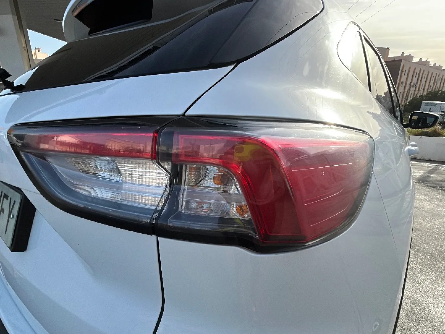 Ford Kuga Titanium 1.5T EcoBoost - foto 34