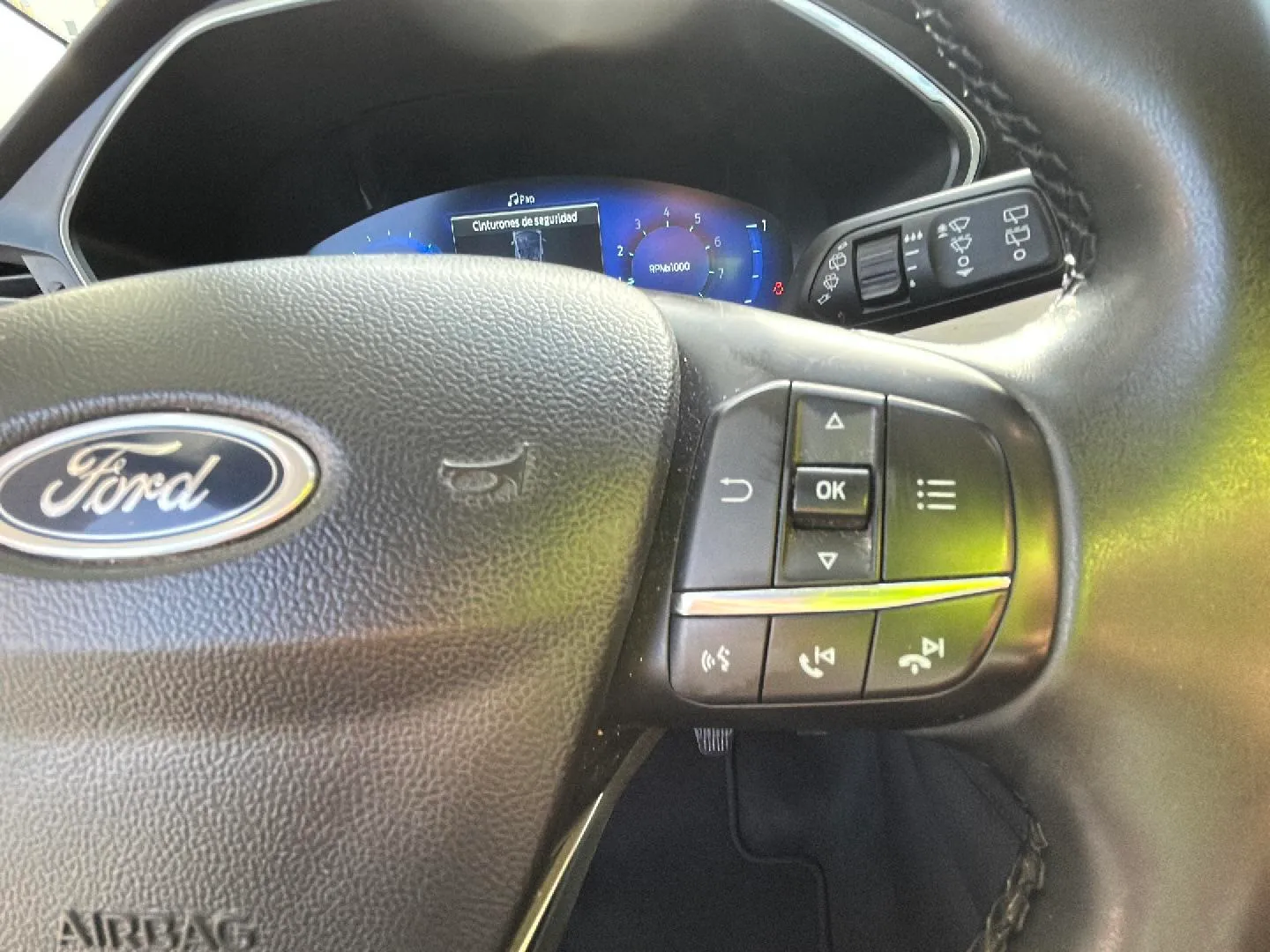 Ford Kuga Titanium 1.5T EcoBoost - foto 28