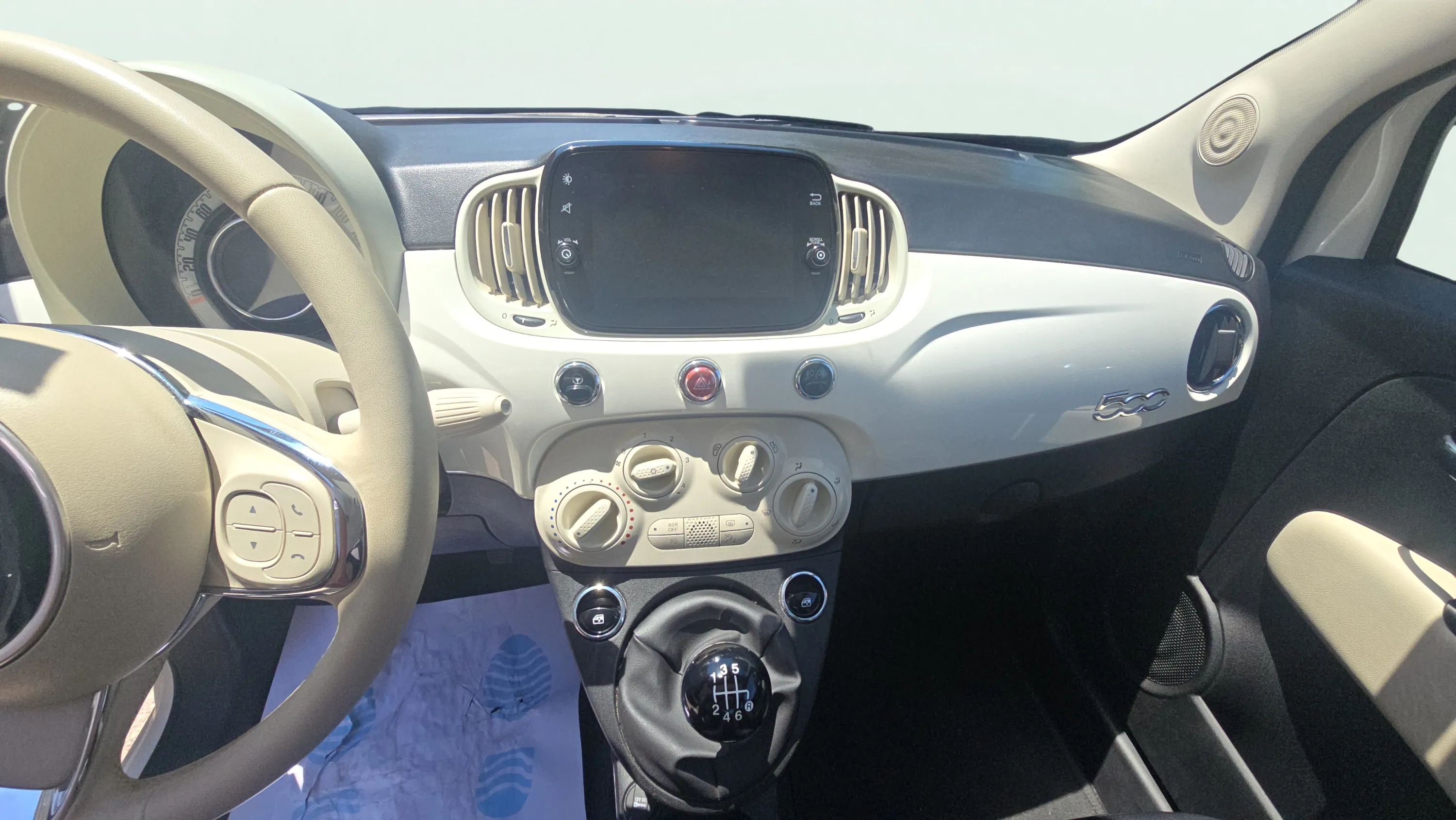 Fiat 500 Dolcevita 1.0 Hybrid - foto 8