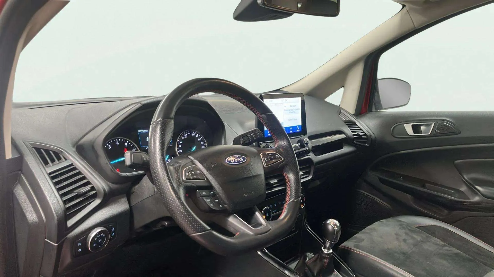 Ford EcoSport 1.0T EcoBoost ST Line - foto 9