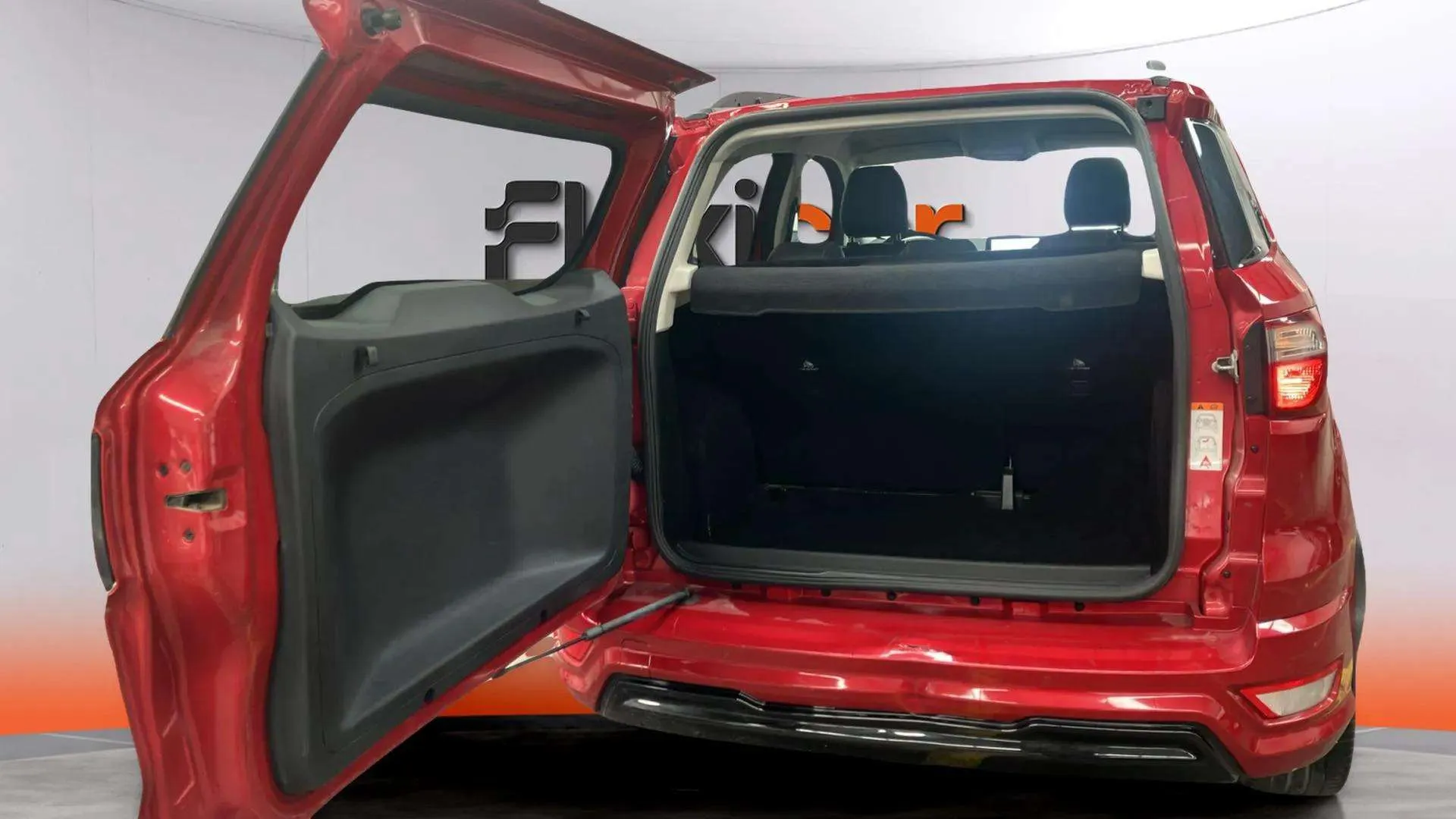 Ford EcoSport 1.0T EcoBoost ST Line - foto 18