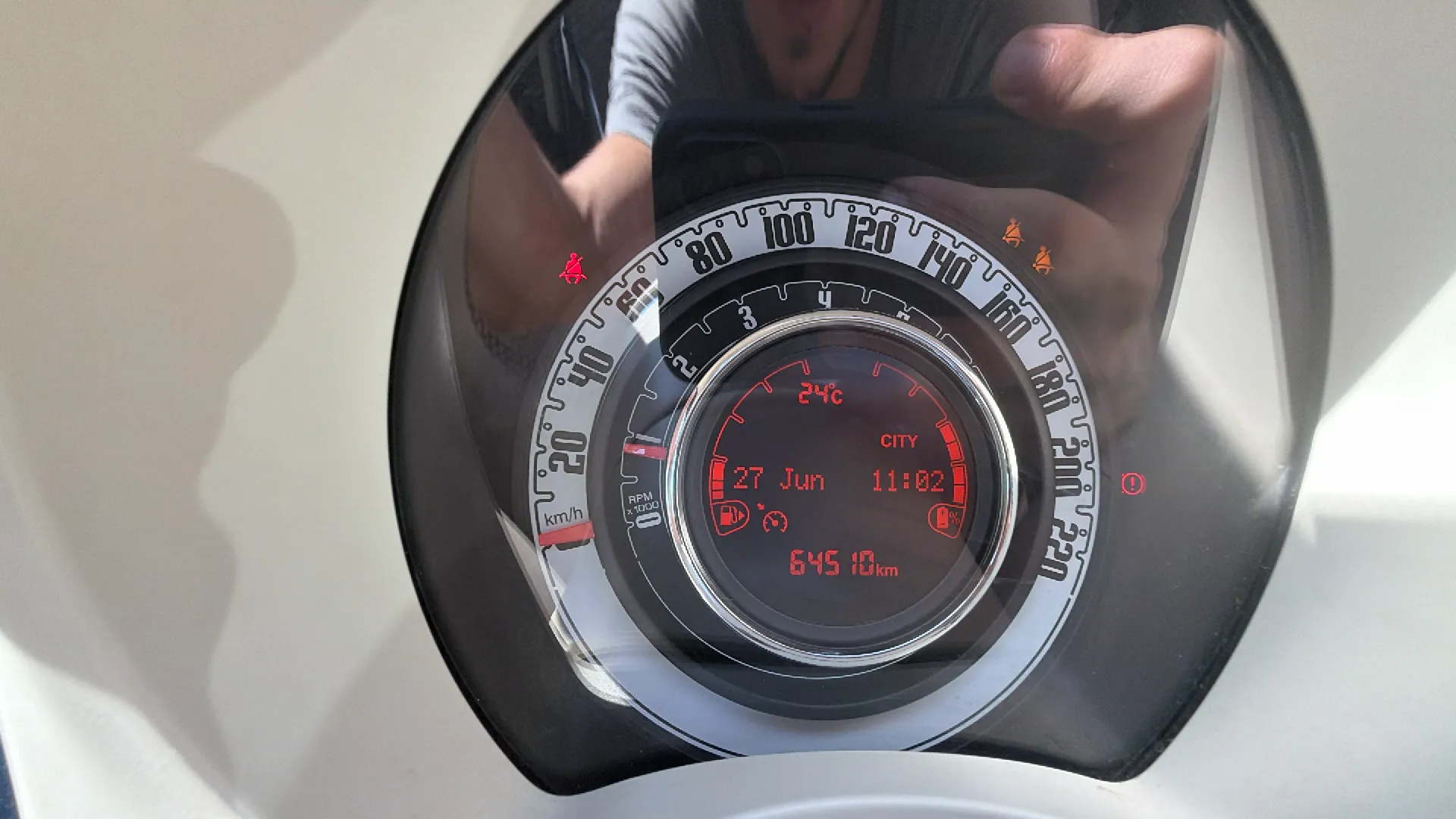 Fiat 500 Dolcevita 1.0 Hybrid - foto 12