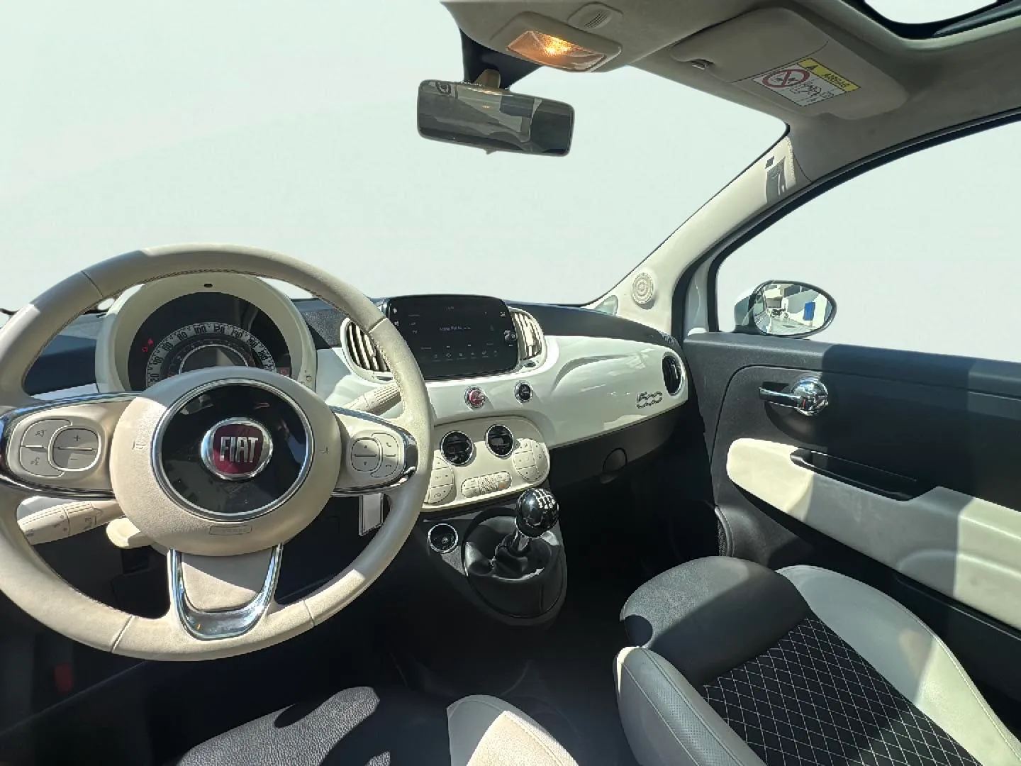 Fiat 500 Dolcevita 1.0 Hybrid - foto 22