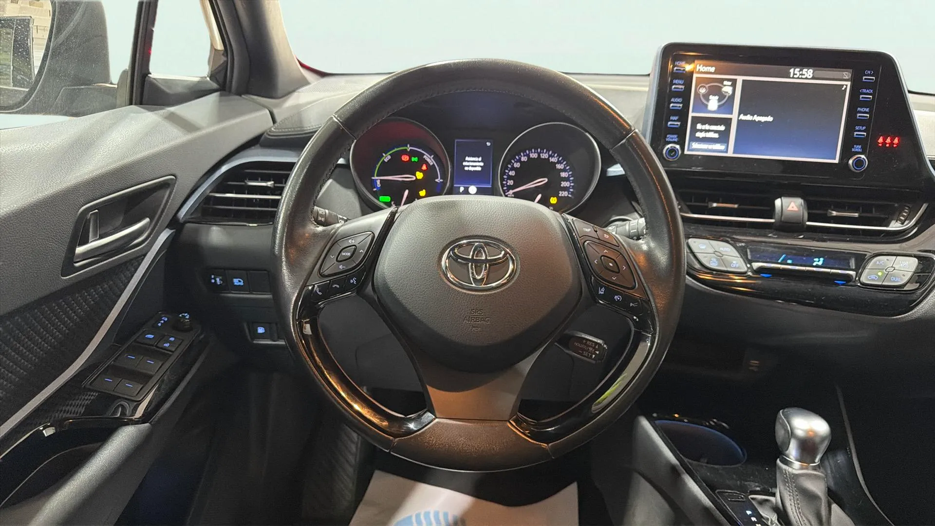 Toyota C-HR 1.8 125H Active - foto 11