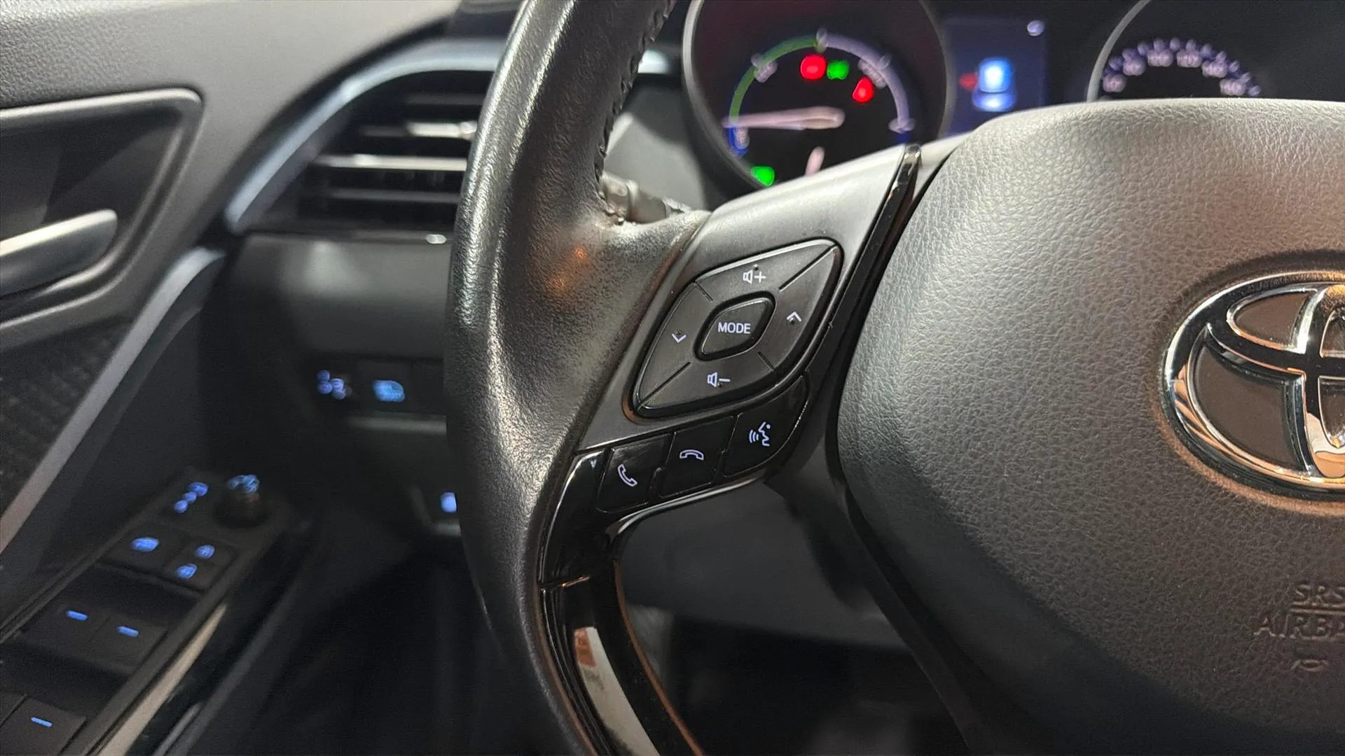 Toyota C-HR 1.8 125H Active - foto 12