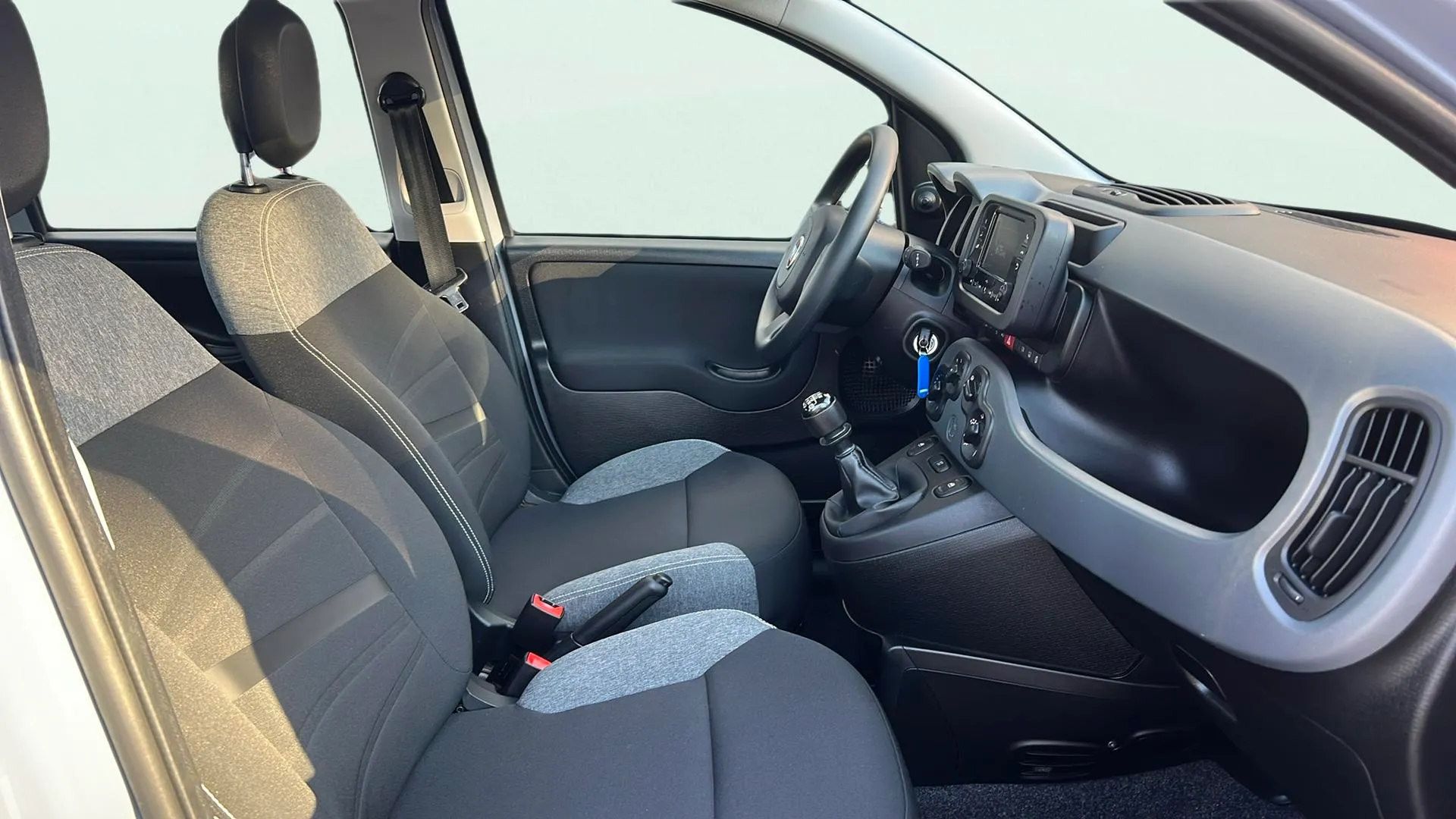 Fiat Panda Cross 1.0 Hybrid - foto 17