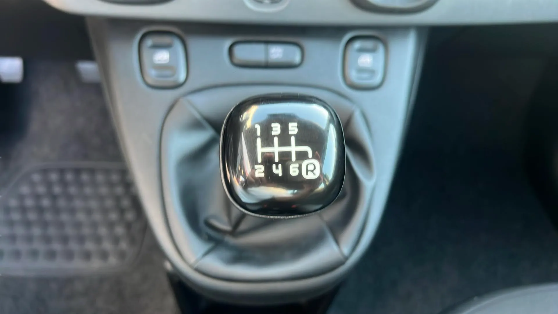 Fiat Panda Cross 1.0 Hybrid - foto 15