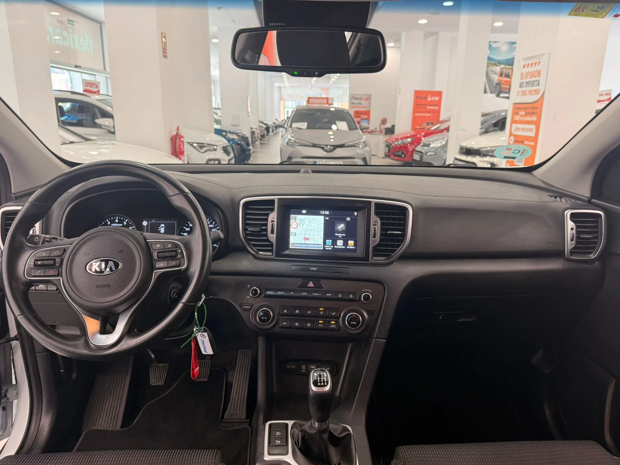 Kia Sportage 1.6 GDi Basic 4x2 - foto 8