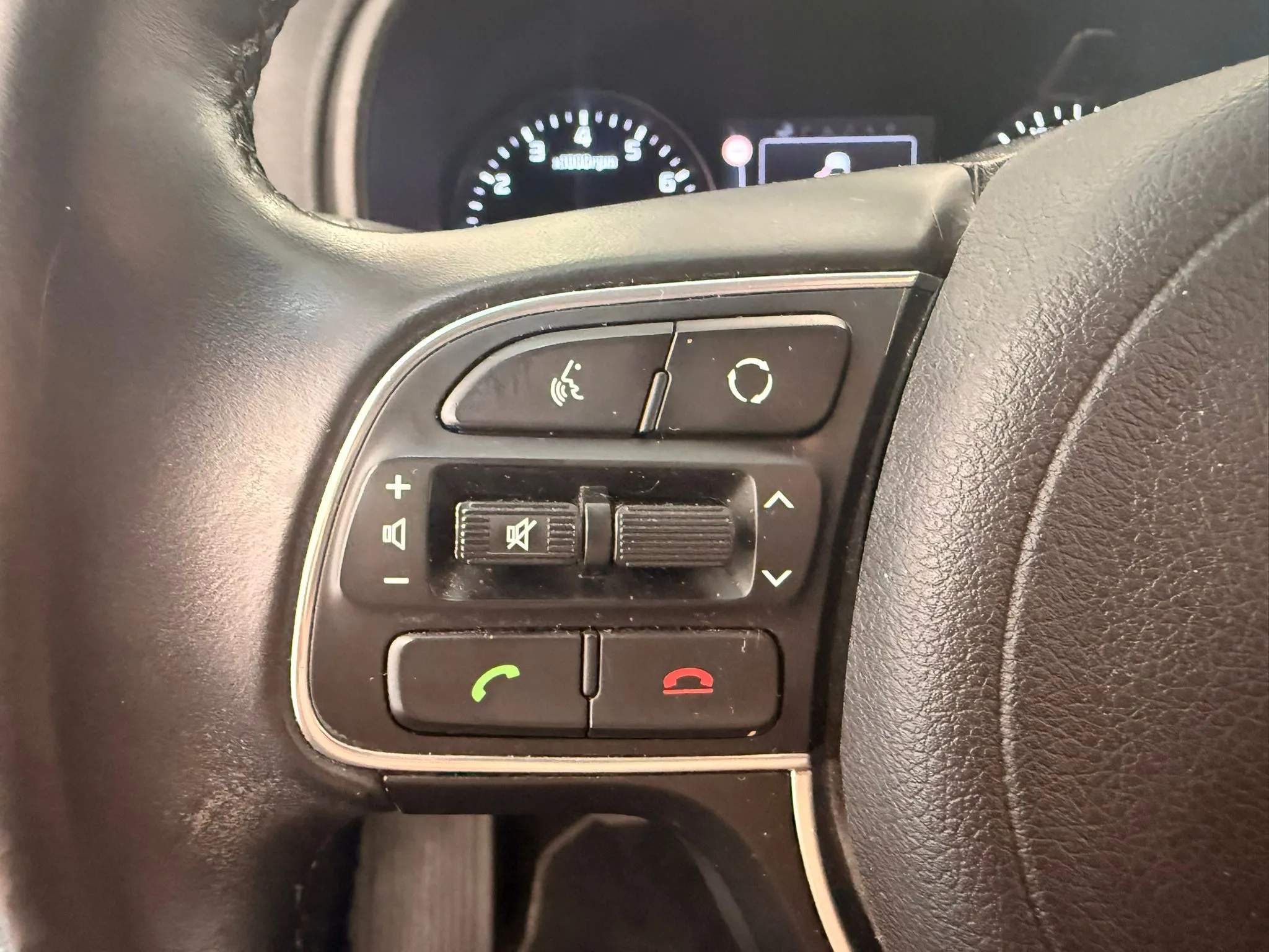 Kia Sportage 1.6 GDi Basic 4x2 - foto 12