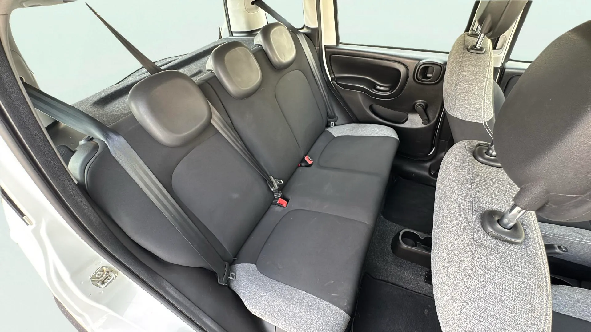 Fiat Panda Cross 1.0 Hybrid - foto 12