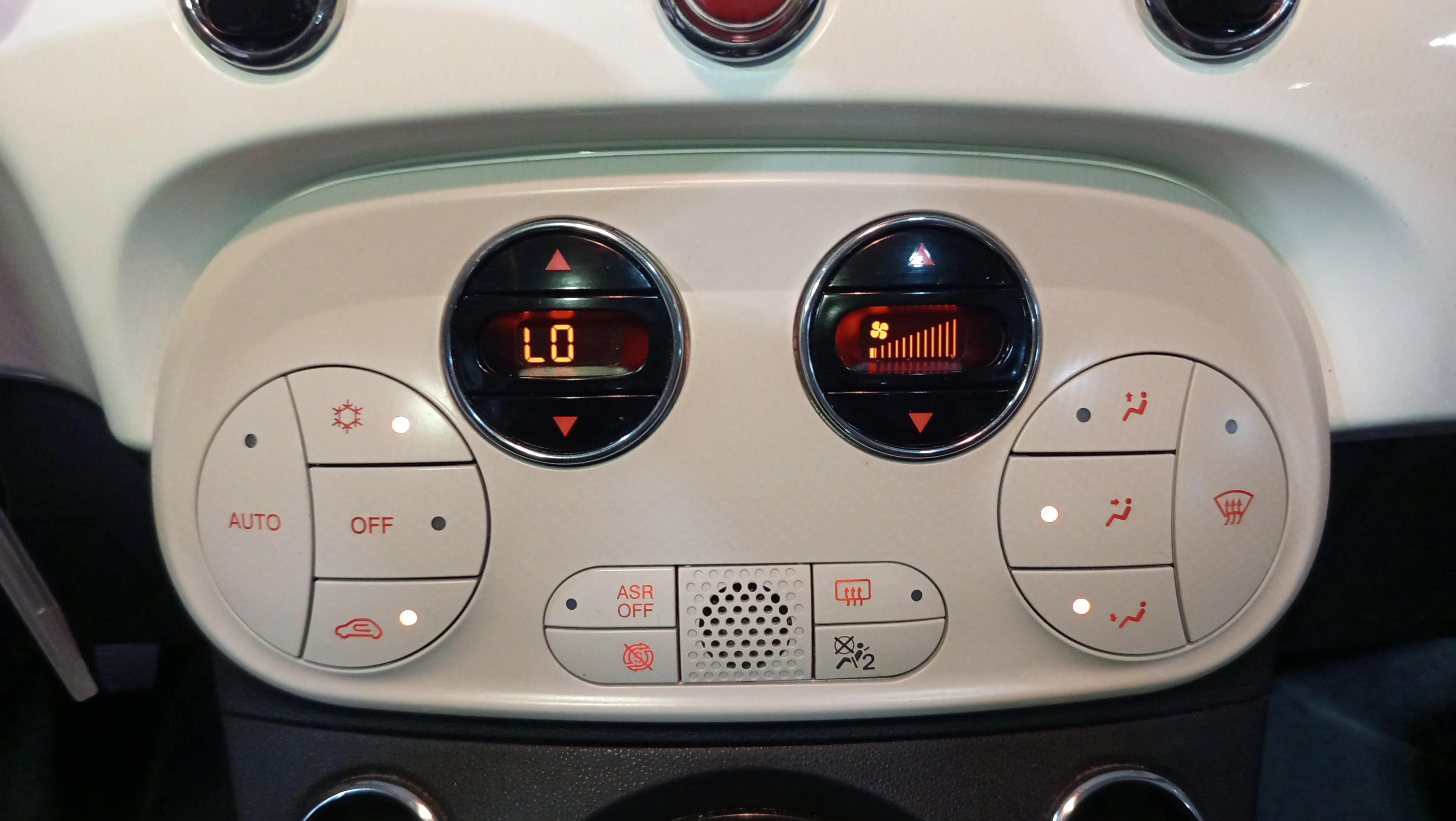 Fiat 500 Dolcevita 1.0 Hybrid - foto 19