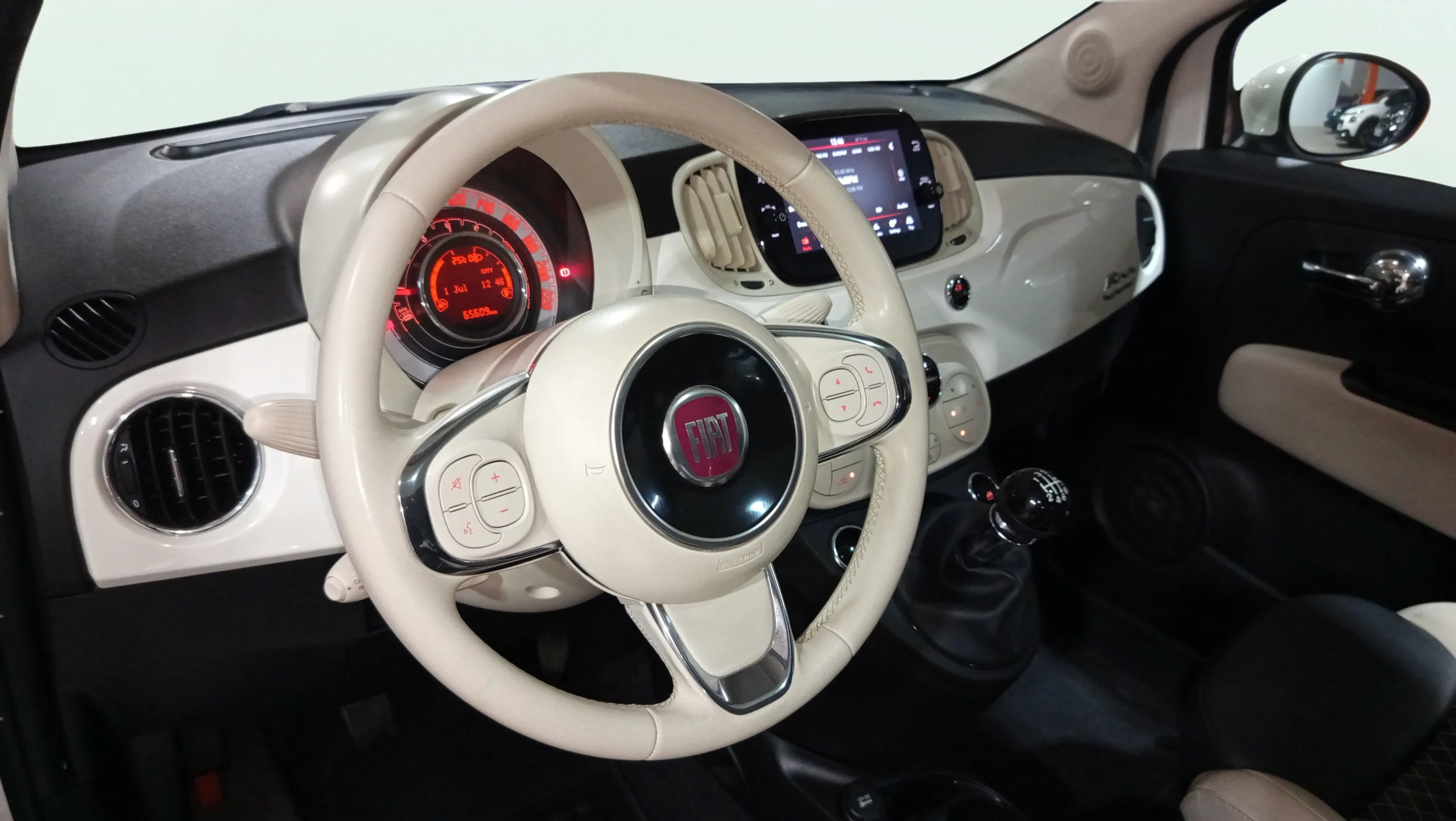 Fiat 500 Dolcevita 1.0 Hybrid - foto 22