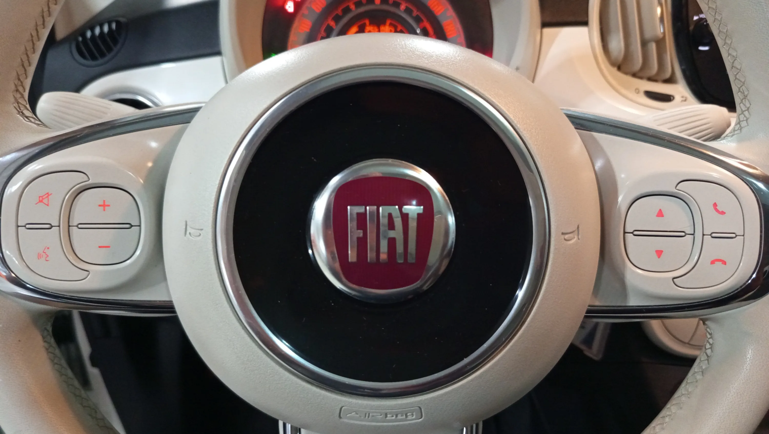 Fiat 500 Dolcevita 1.0 Hybrid - foto 20