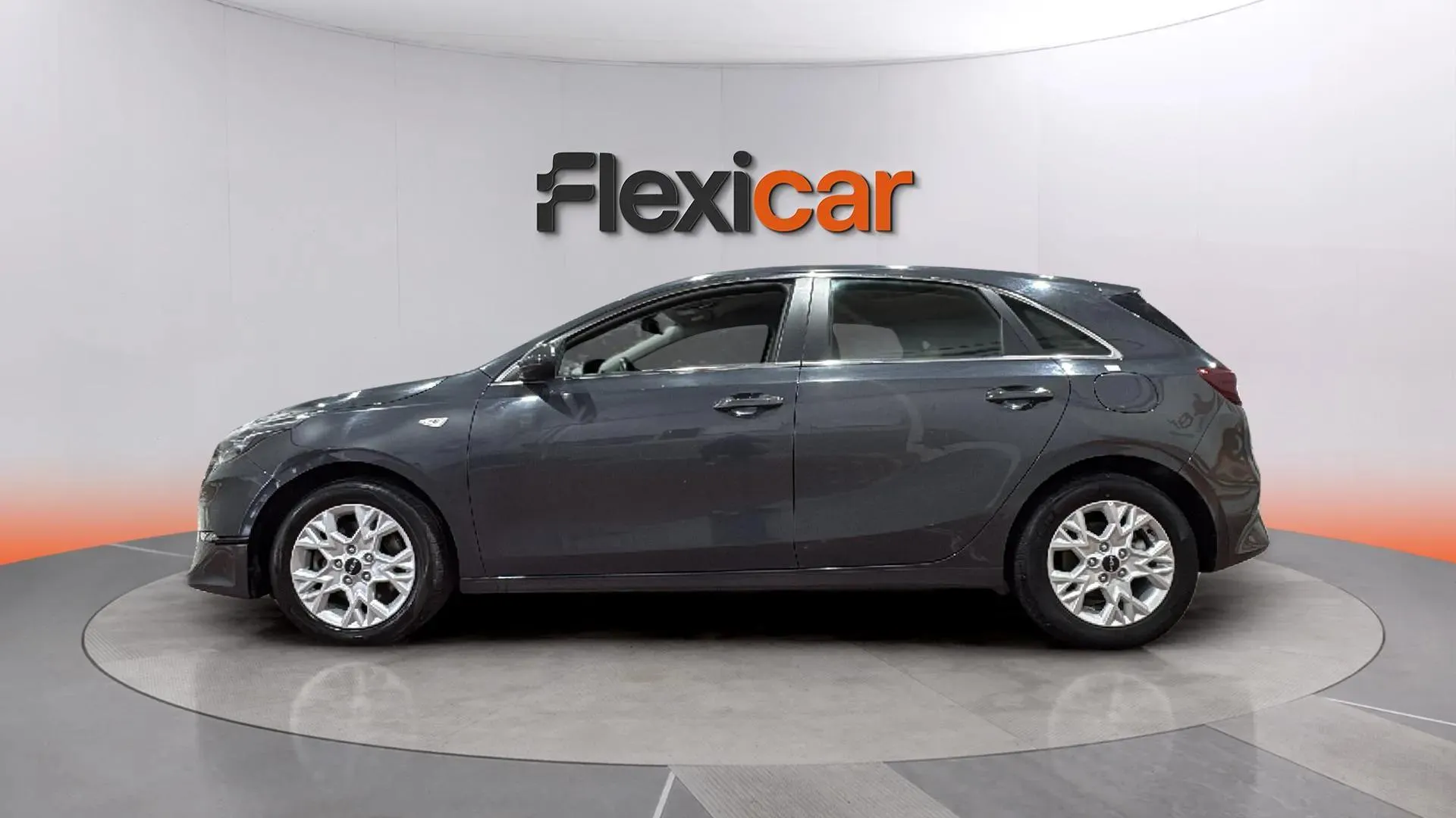 Kia Ceed 1.6 MHEV iMT Drive - foto 5