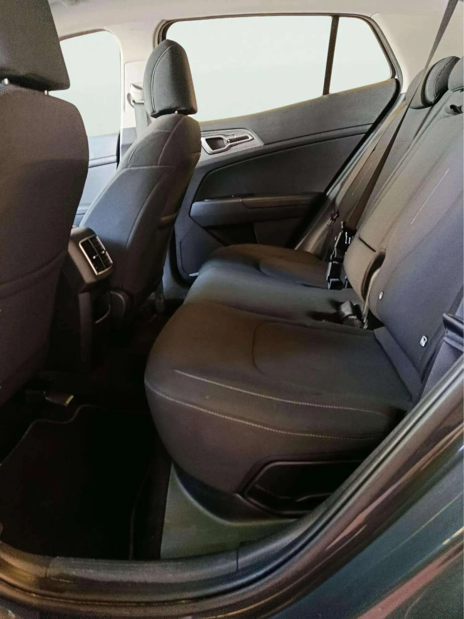Kia Sportage 1.6 CRDi MHEV Drive 4x2 - foto 14