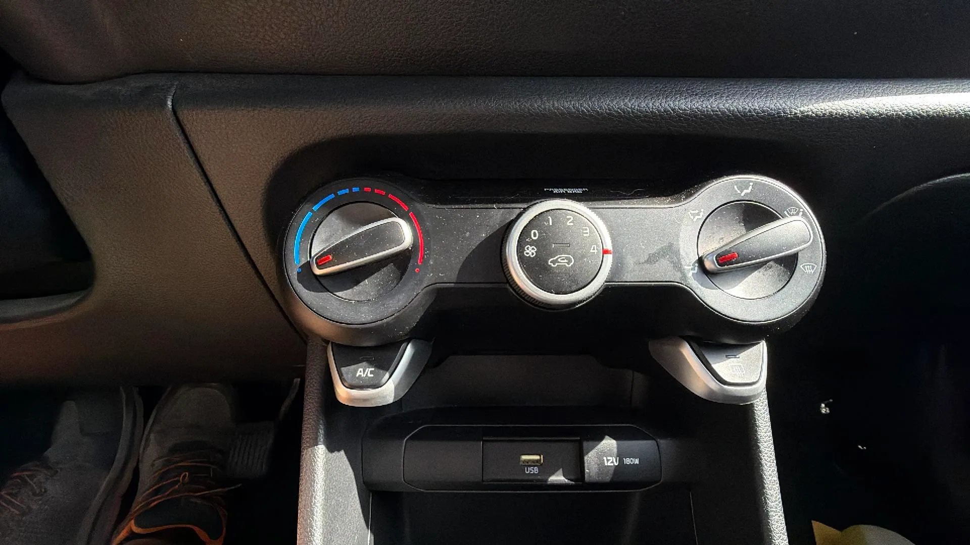 Kia Picanto 1.0 DPi Concept - foto 16