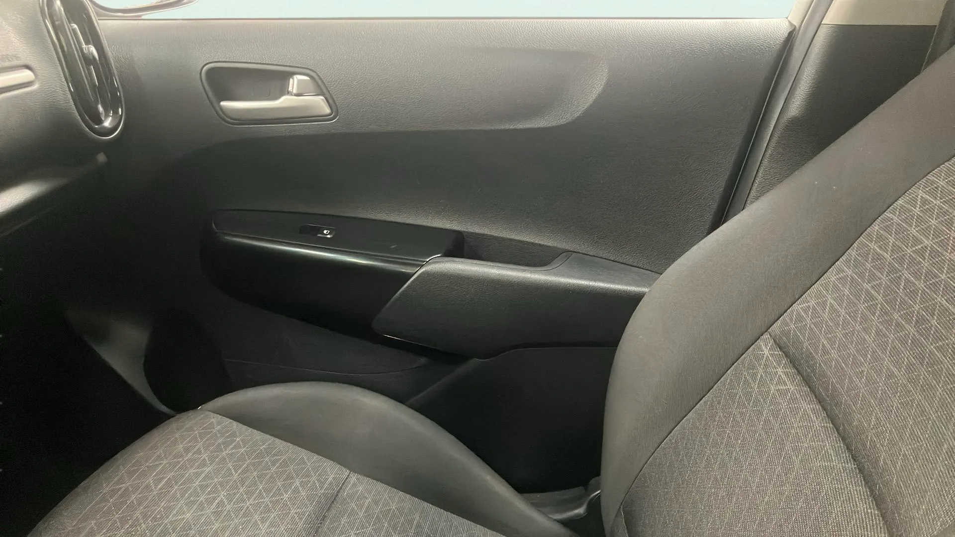 Kia Picanto 1.0 DPi Concept Pack Comfort - foto 18