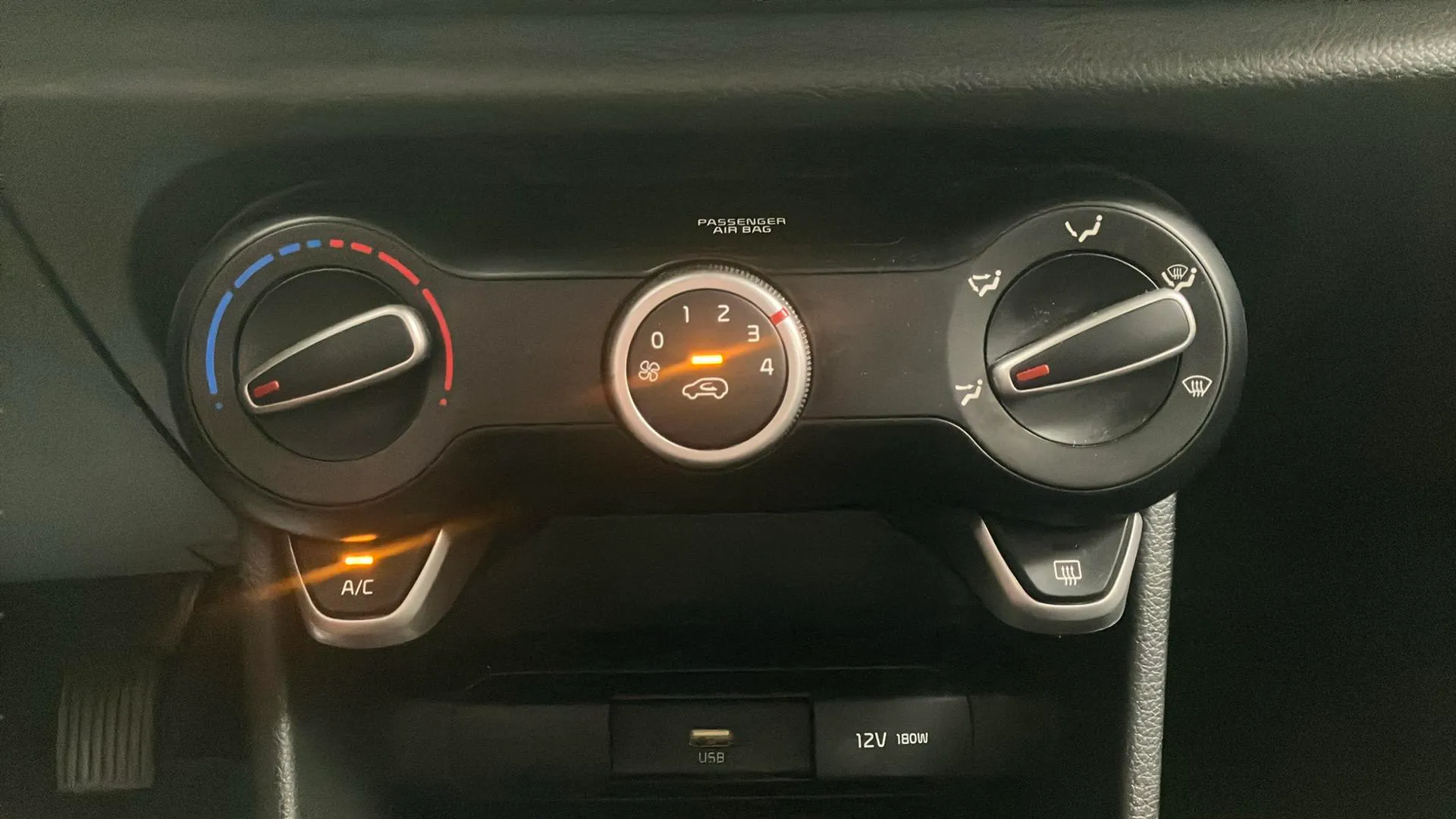 Kia Picanto 1.0 DPi Concept Pack Comfort - foto 15