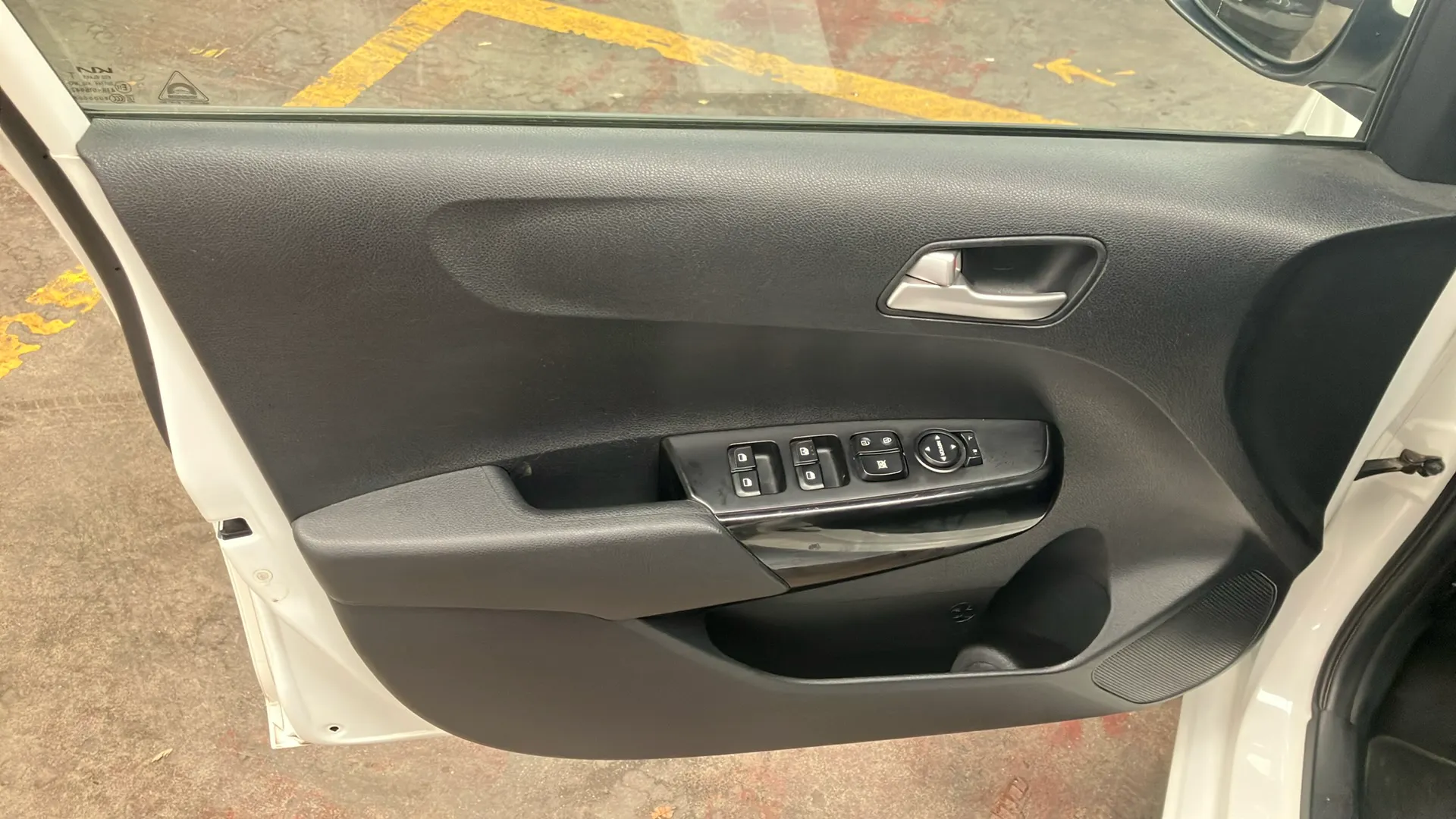 Kia Picanto 1.0 DPi Concept Pack Comfort - foto 9