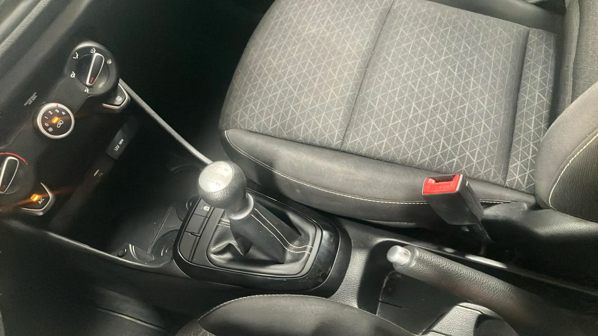 Kia Picanto 1.0 DPi Concept Pack Comfort - foto 16