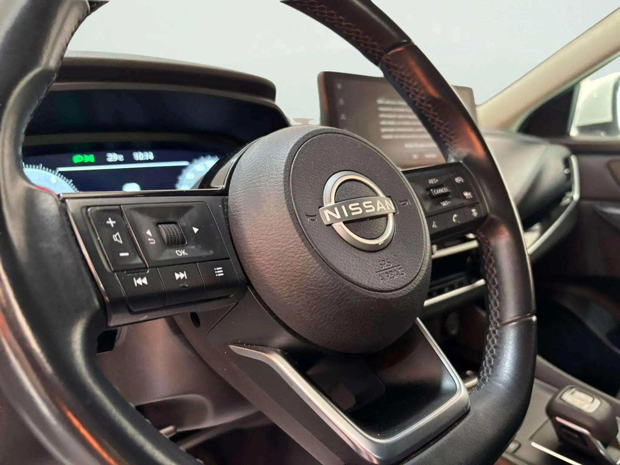Nissan Qashqai DIG-T mHEV Xtronic 4x4 N-Connecta - foto 7
