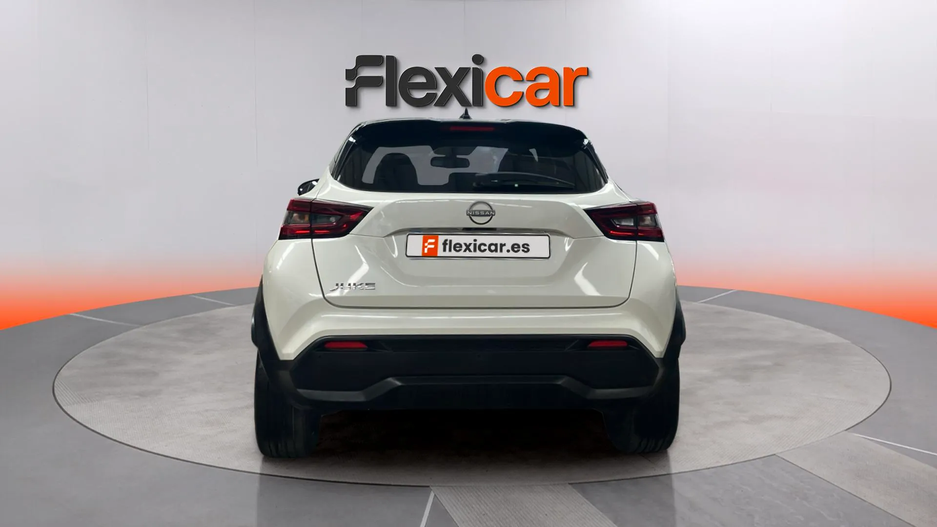 Nissan Juke DIG-T 6M/T Tekna - foto 6