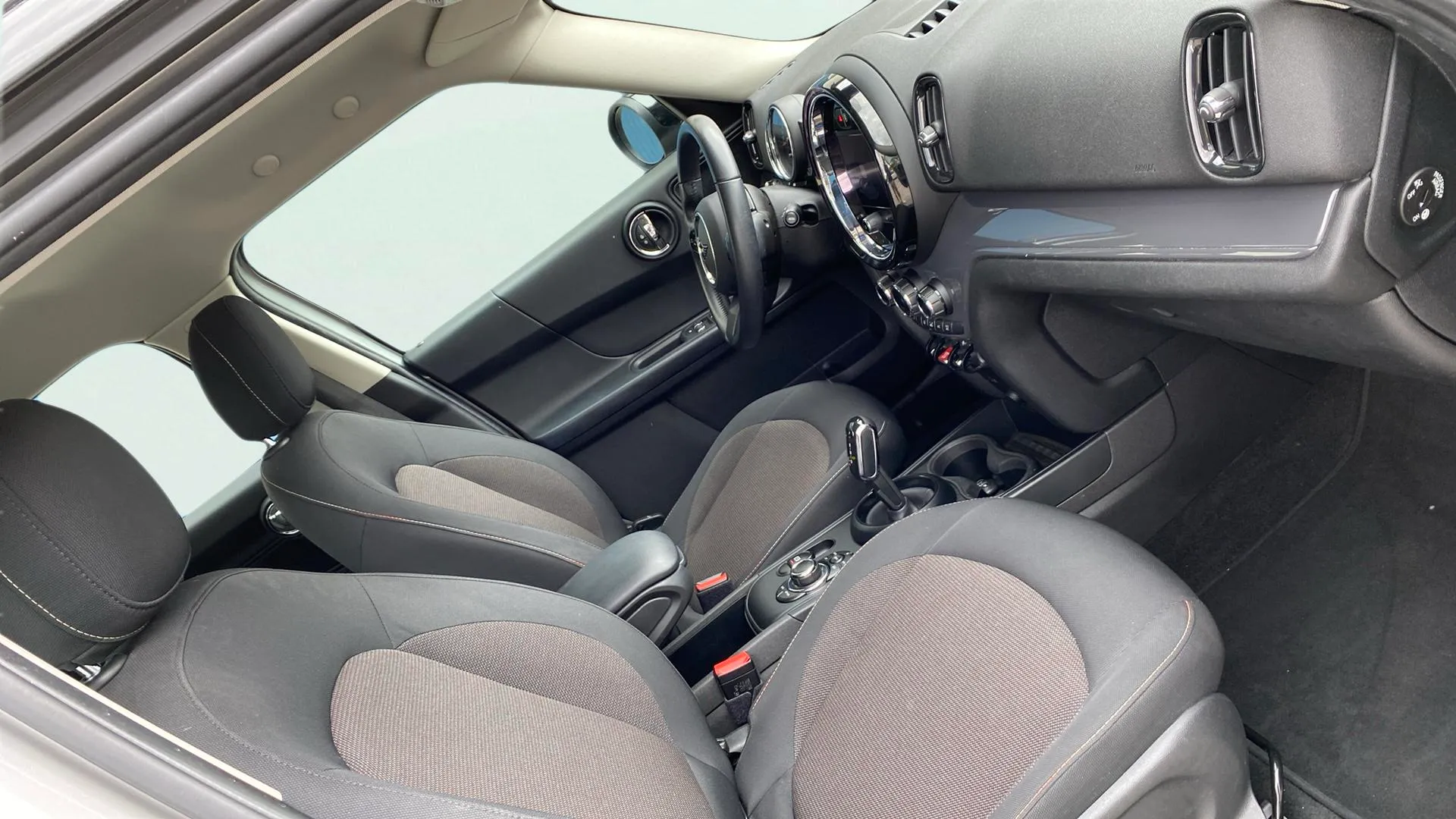 MINI Countryman Cooper D - foto 22