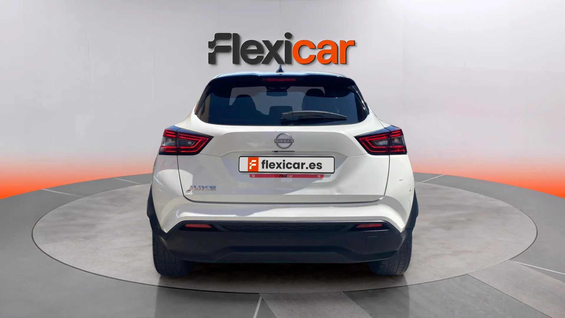 Nissan Juke DIG-T 6M/T Tekna - foto 6
