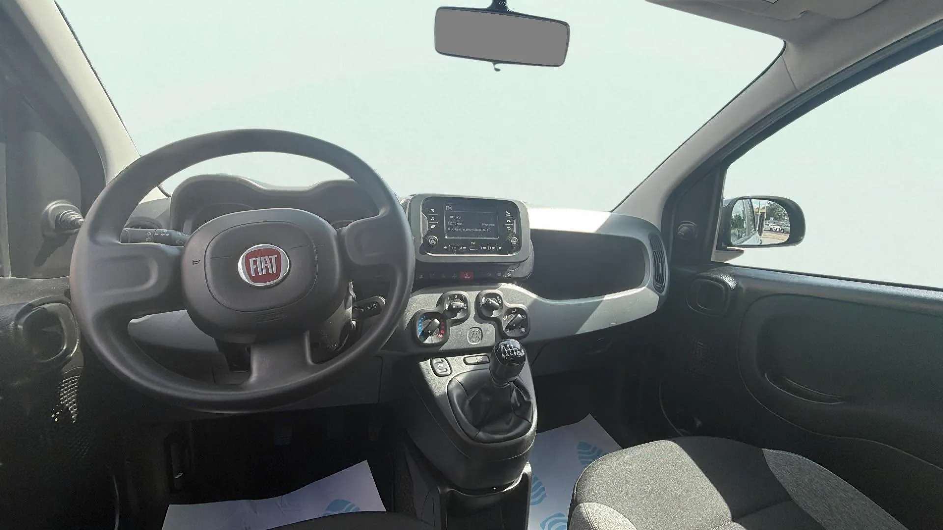 Fiat Panda Hybrid 1.0 - foto 9