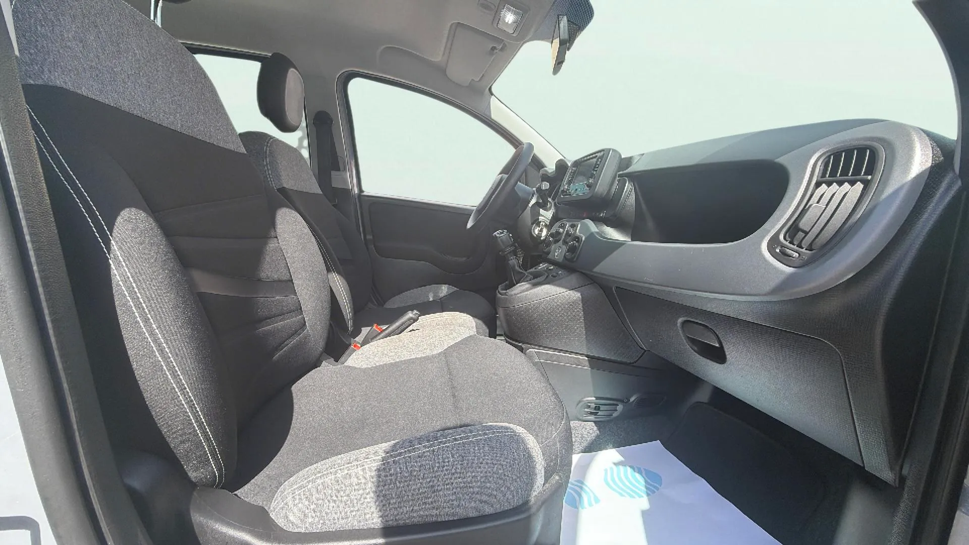 Fiat Panda Hybrid 1.0 - foto 14