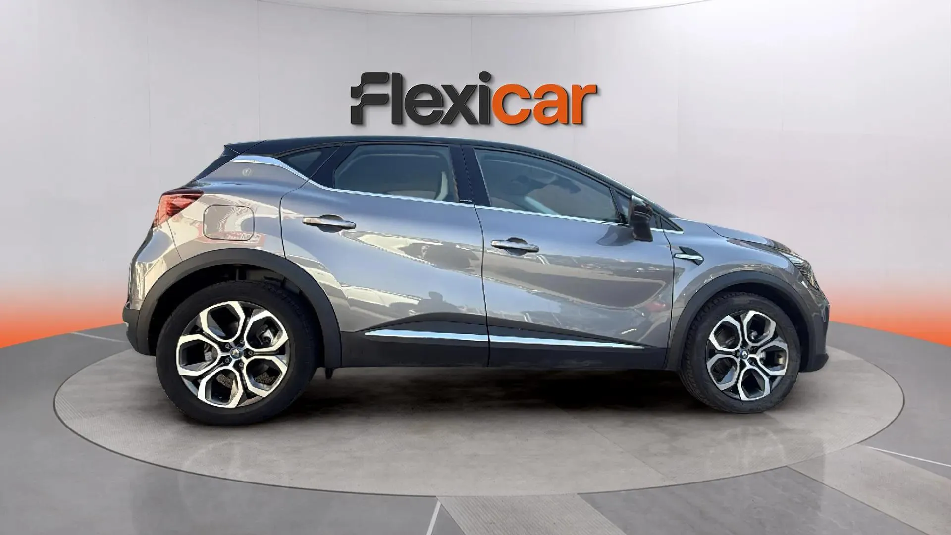 Renault Captur Zen E-Tech Híbrido enchufable - foto 5
