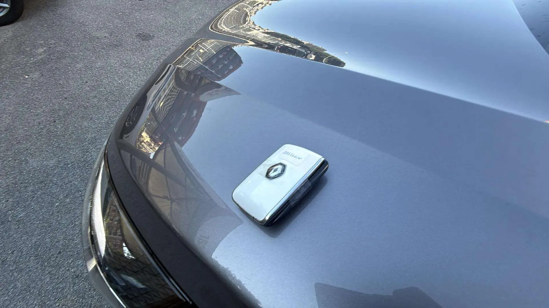Renault Captur Zen E-Tech Híbrido enchufable - foto 21