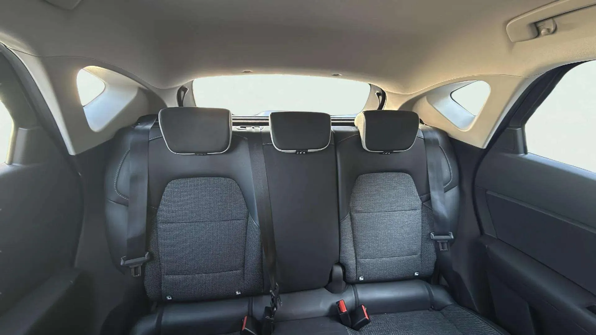 Renault Captur Zen E-Tech Híbrido enchufable - foto 20