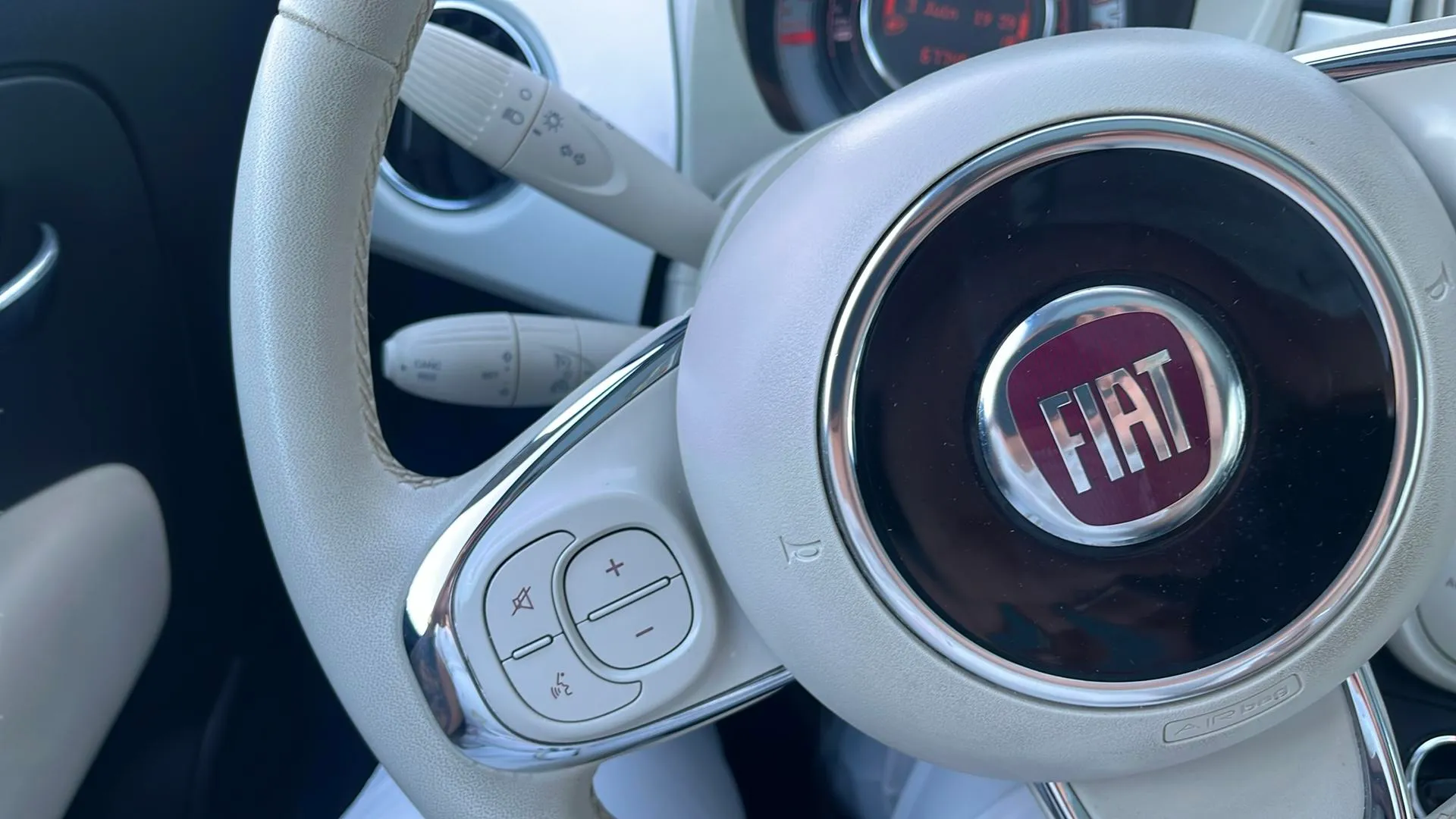 Fiat 500 Dolcevita 1.0 Hybrid - foto 13