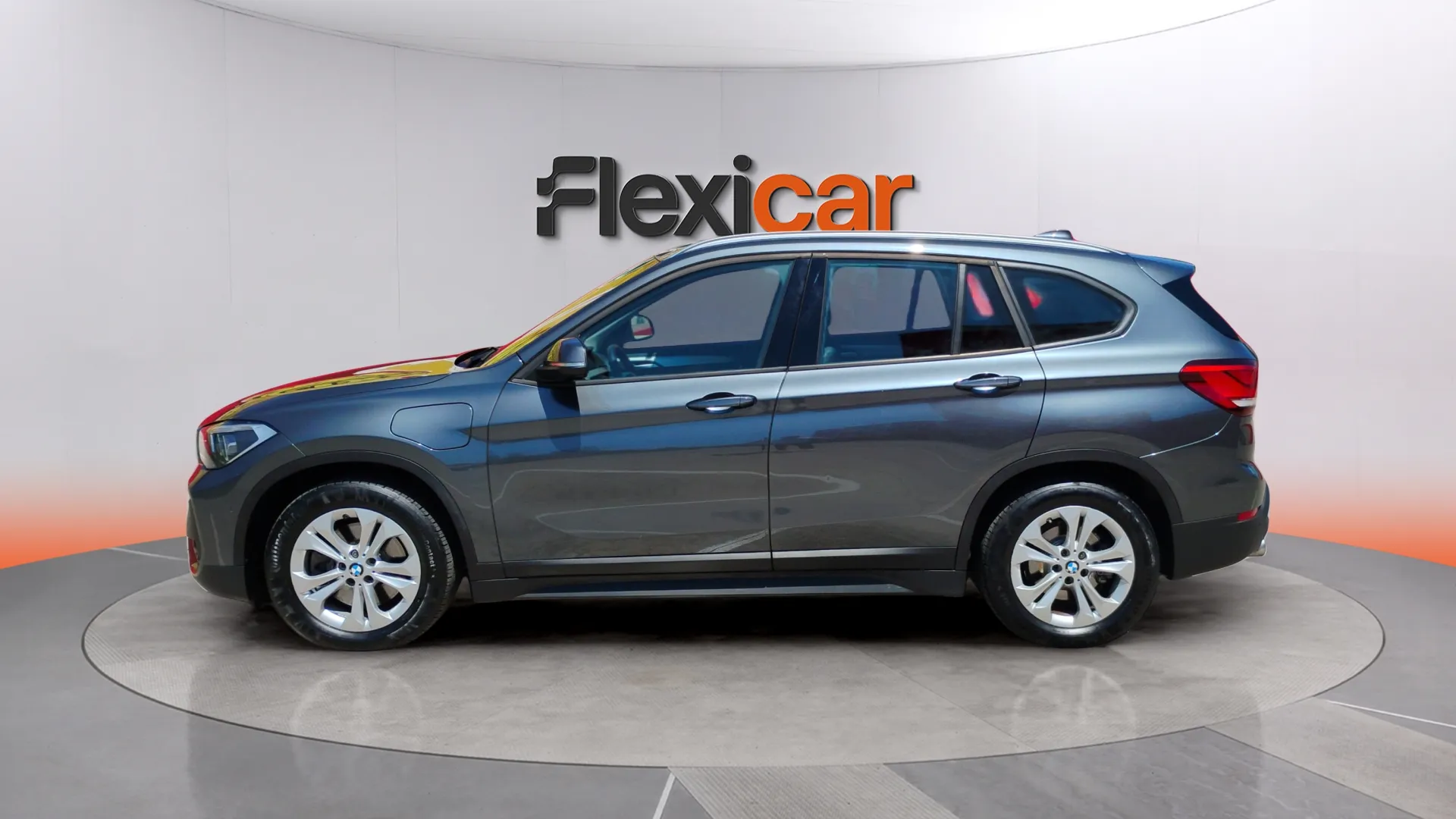 BMW X1 xDrive25e - foto 5
