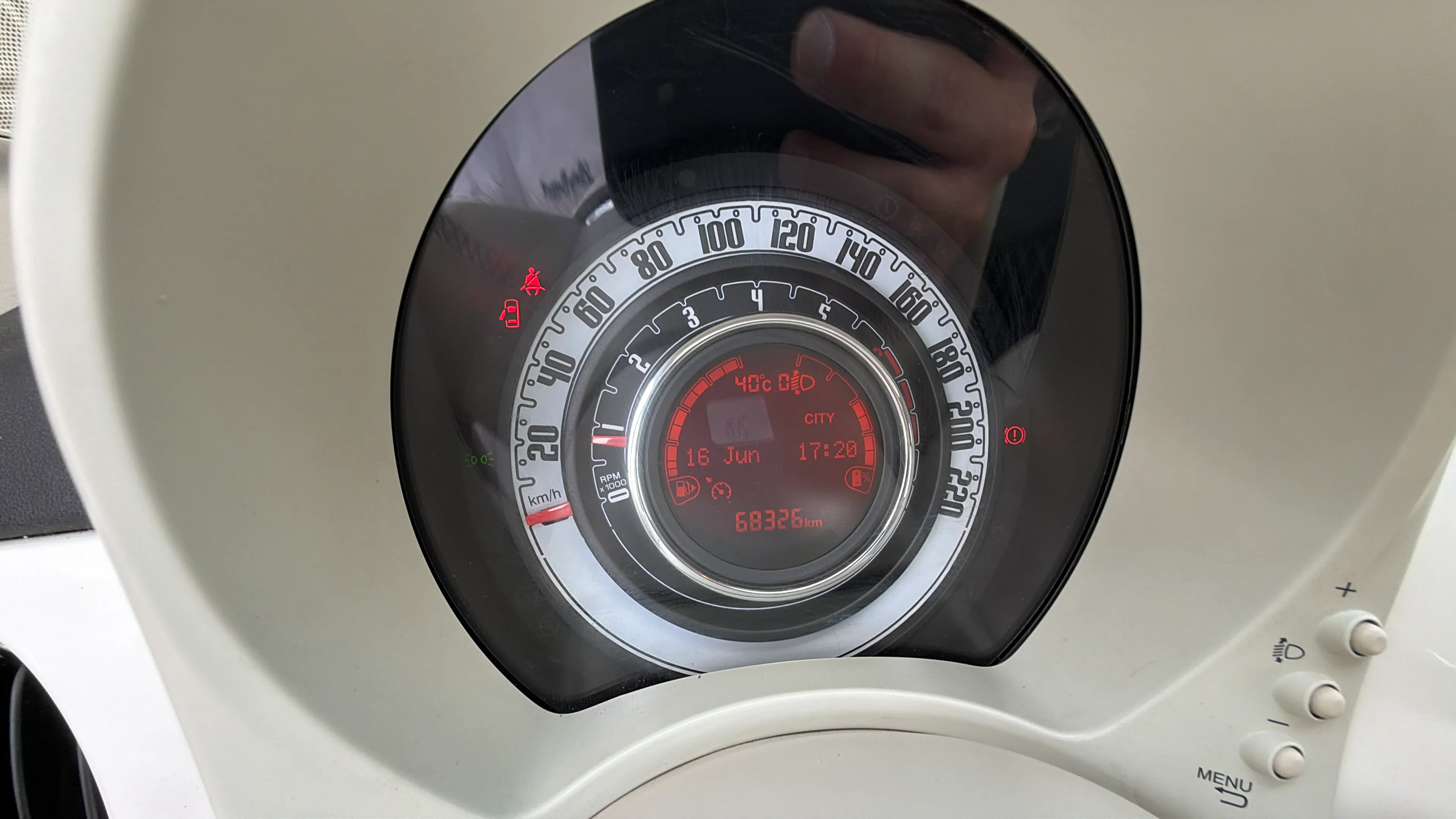 Fiat 500 Dolcevita 1.0 Hybrid - foto 17