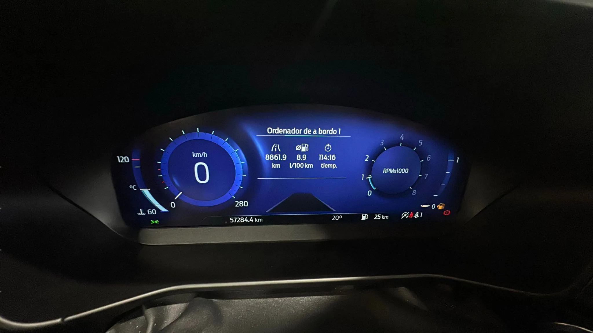 Ford Focus 2.3 EcoBoost ST 3 - foto 15