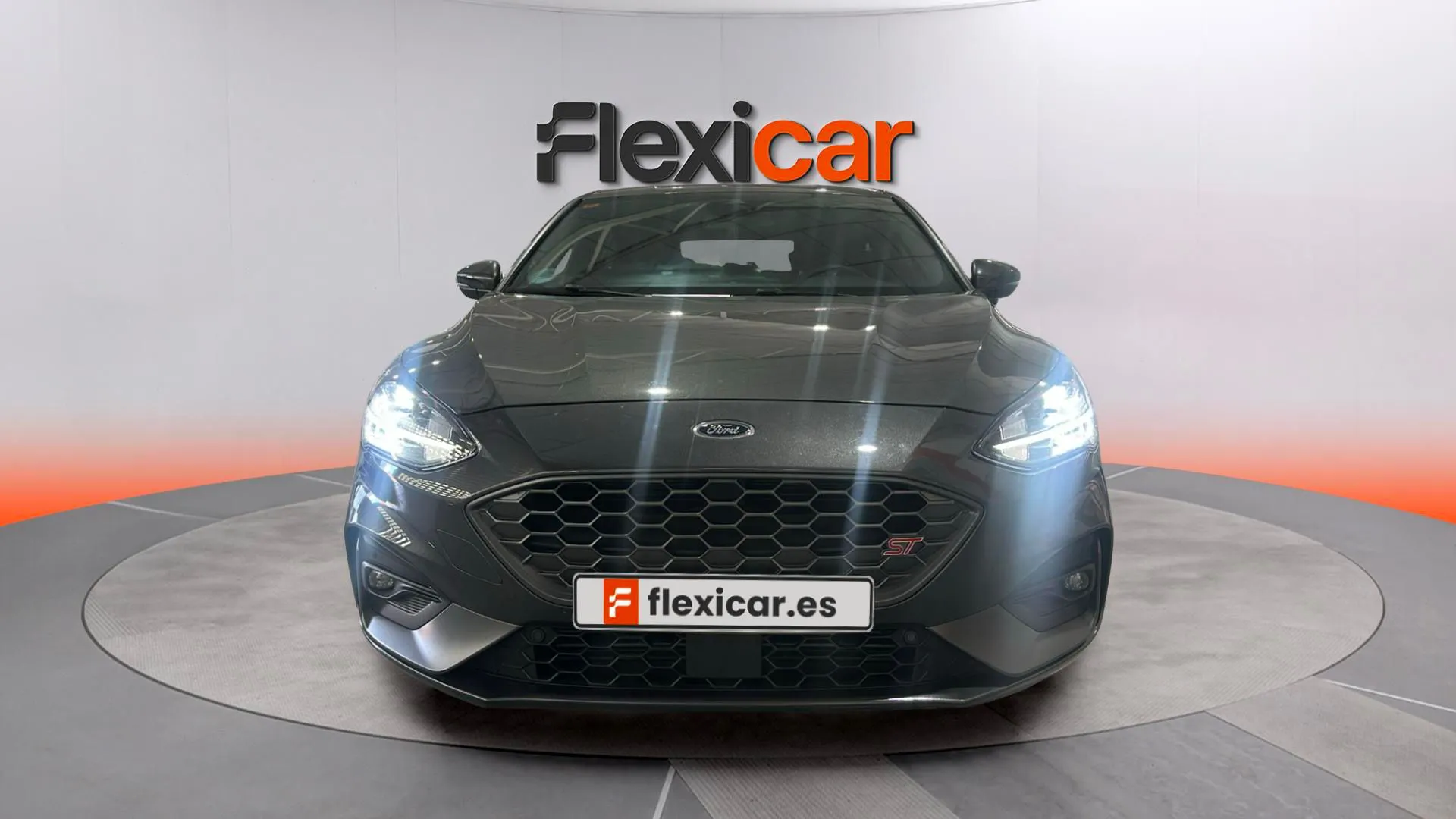 Ford Focus 2.3 EcoBoost ST 3 - foto 3