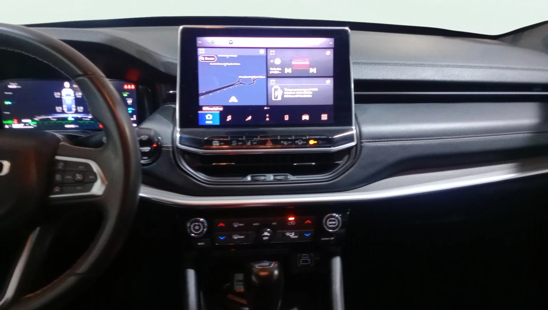 Jeep Compass 1.3 PHEV S AWD - foto 11
