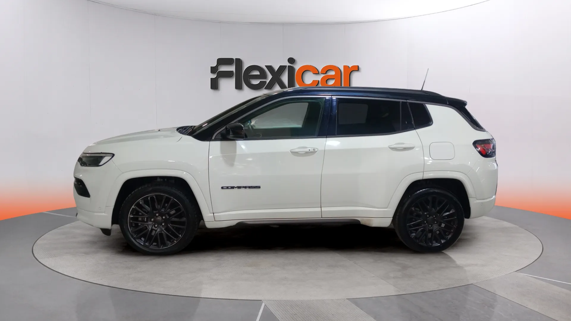 Jeep Compass 1.3 PHEV S AWD - foto 4