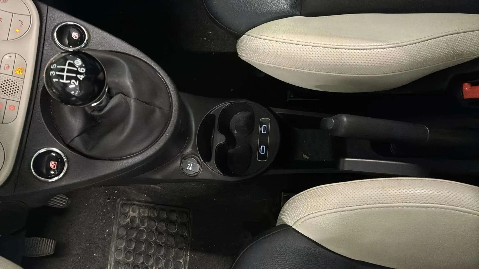 Fiat 500 Dolcevita 1.0 Hybrid - foto 21
