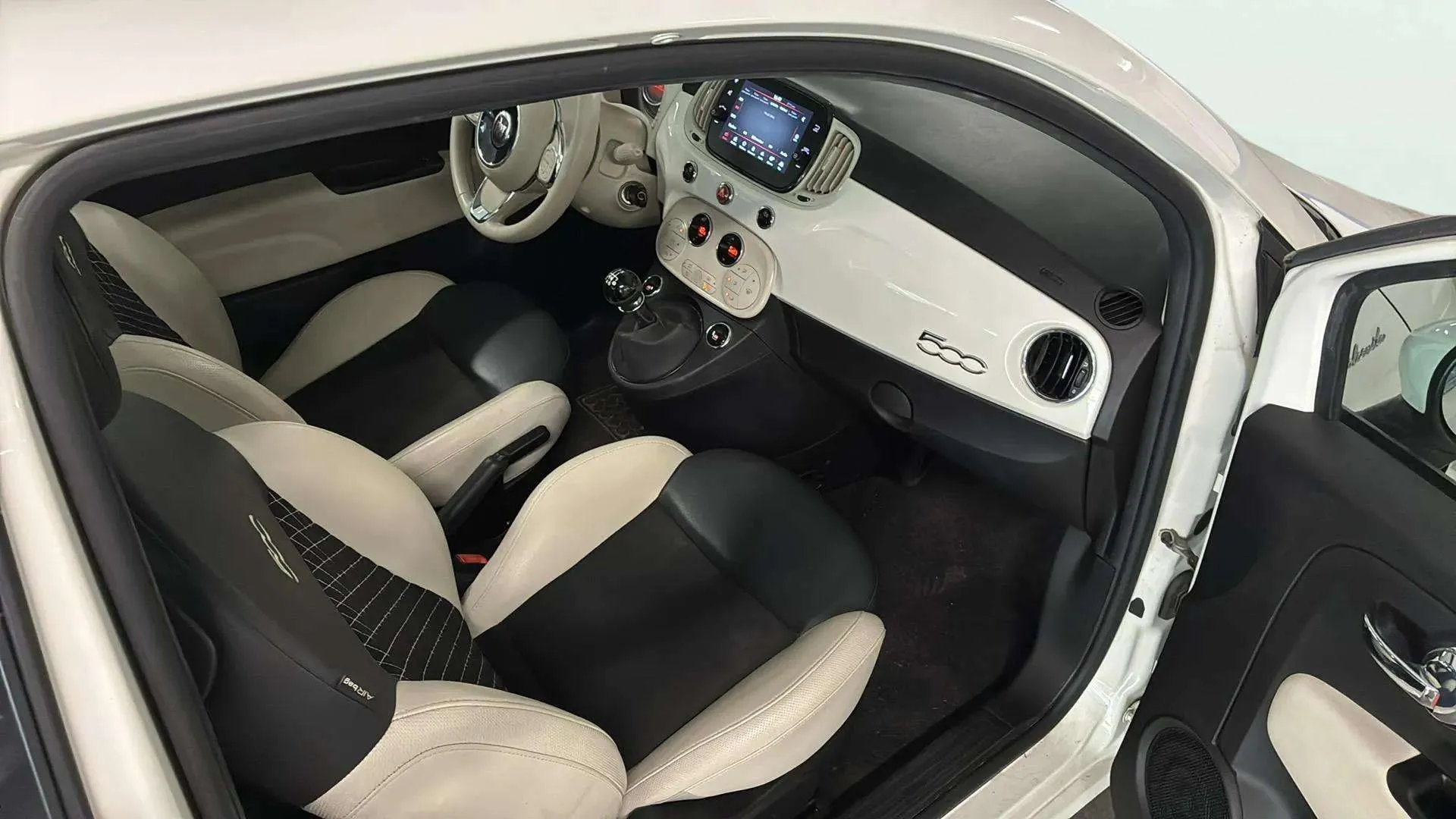 Fiat 500 Dolcevita 1.0 Hybrid - foto 9