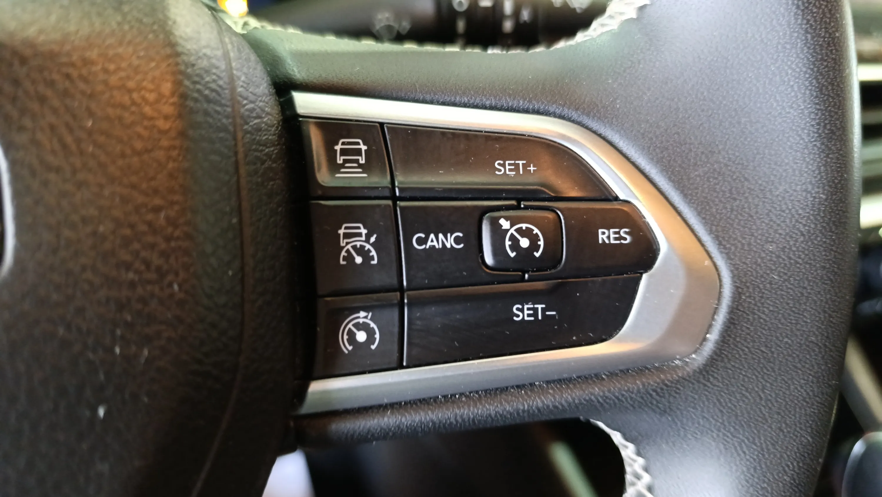 Jeep Compass 1.3 PHEV S AWD - foto 13
