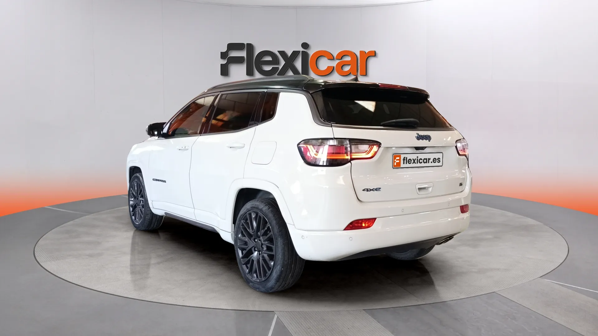 Jeep Compass 1.3 PHEV S AWD - foto 5