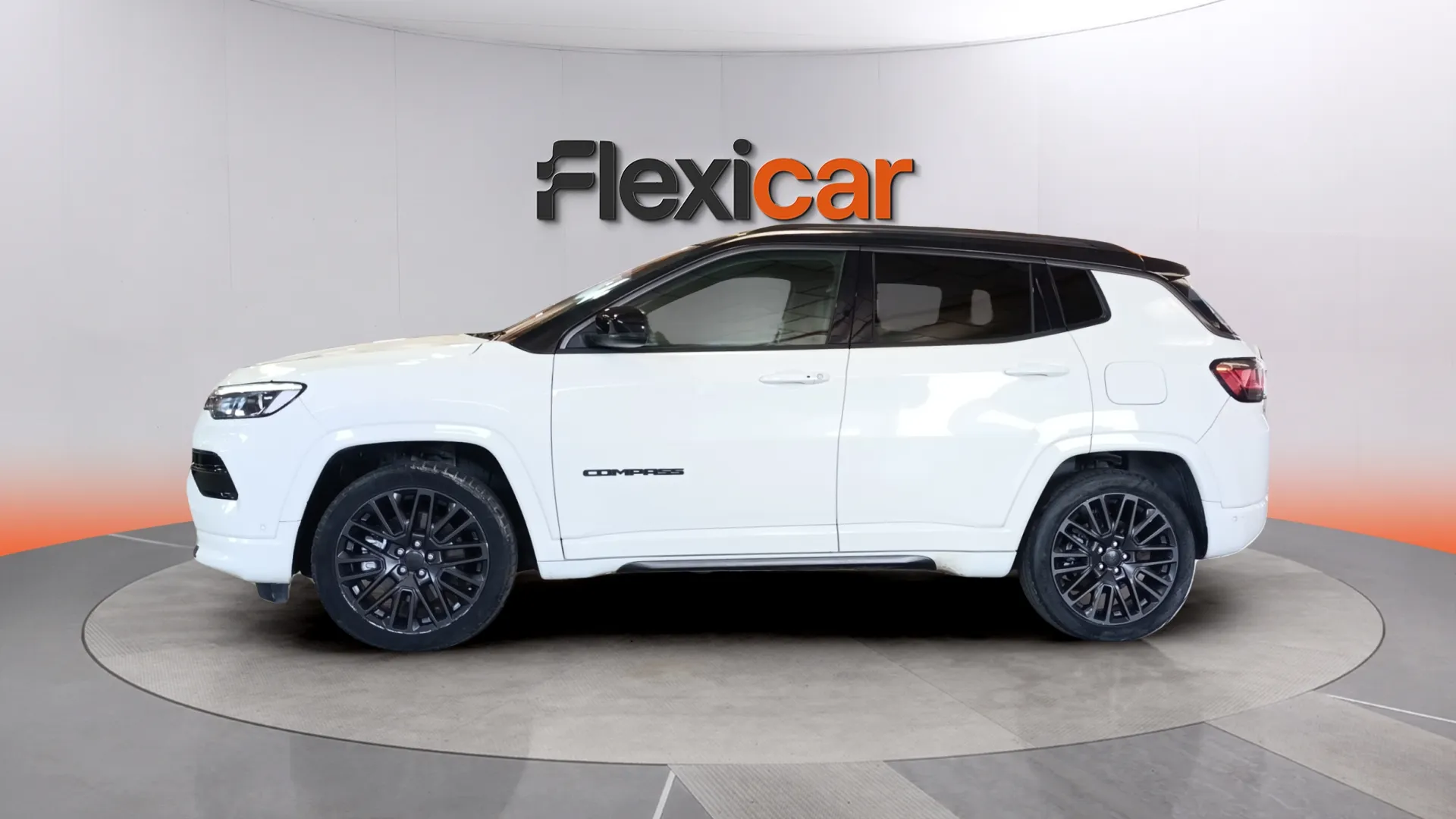 Jeep Compass 1.3 PHEV S AWD - foto 6